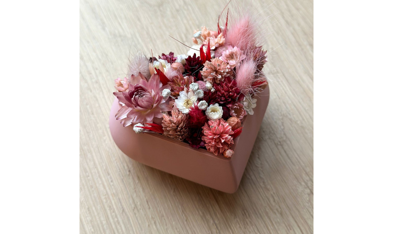 DIY-Pakket;3 hartjes potjes met droogbloemen - Foto