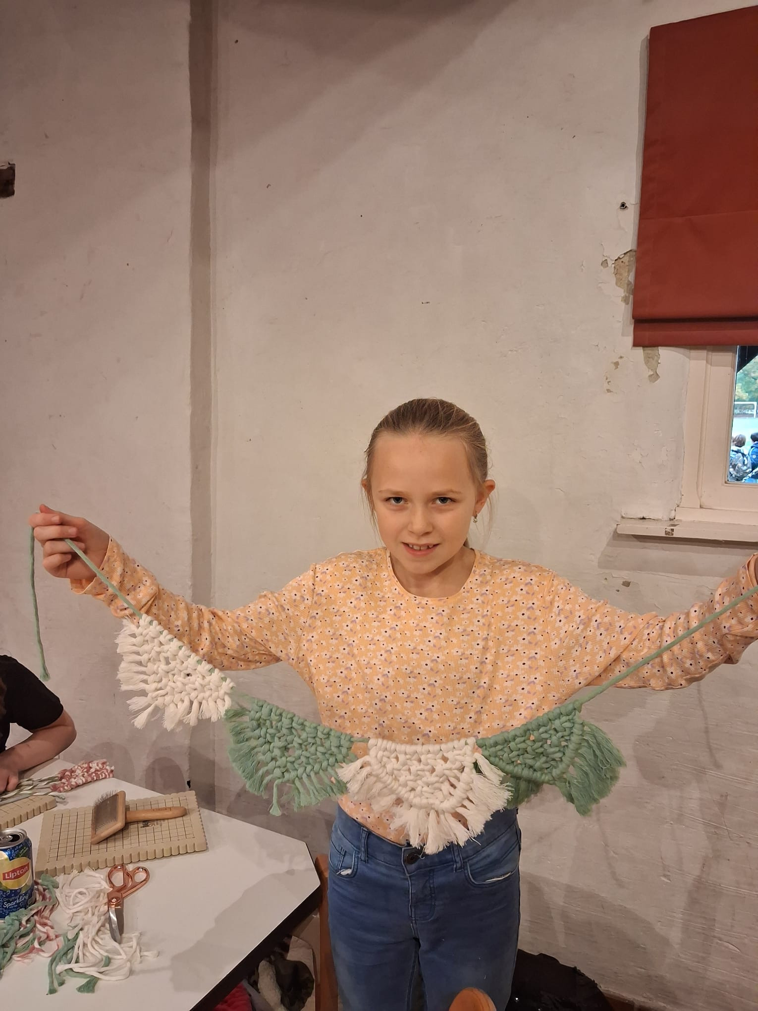 🧶 Workshop macramé voor duo’s: maak je eigen vlaggenlijn - Foto