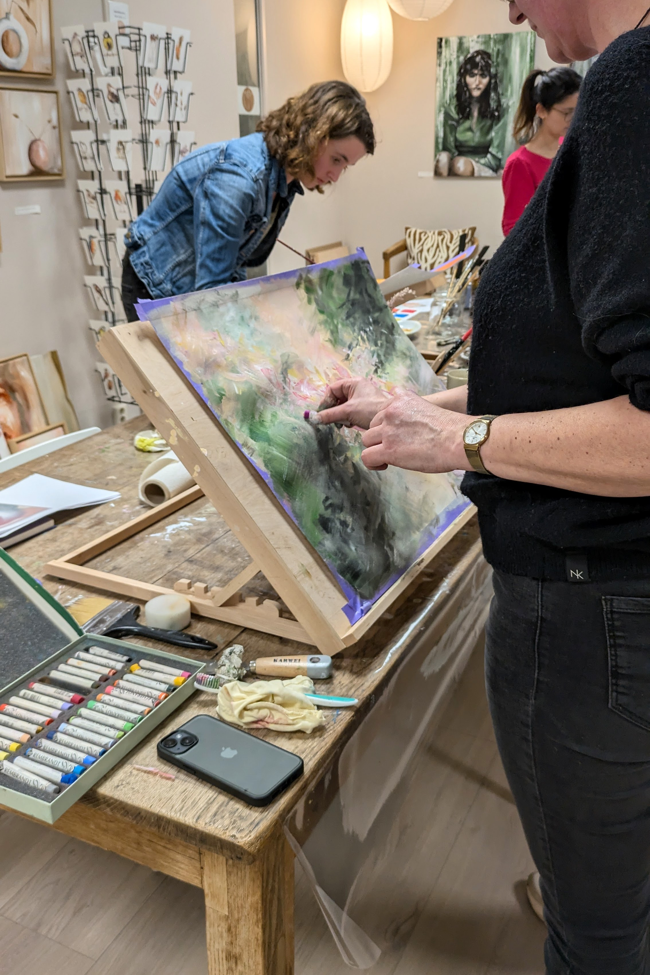 Dag Workshop 'Expressie in Acryl ' Abract Acryl schilderen! - Foto