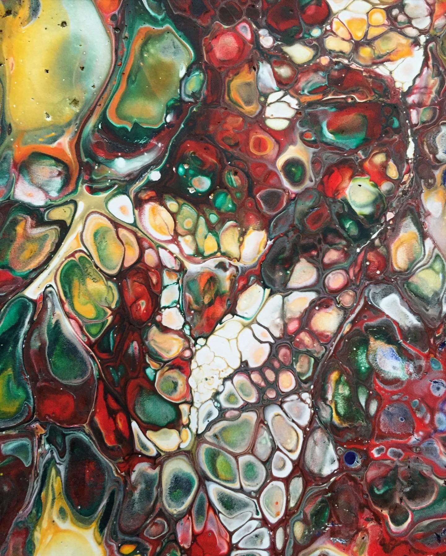 pouring, giettechnieken met acrylverf - Foto