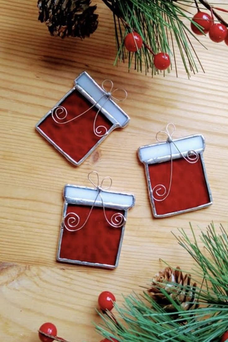 Glas in lood kerstversiering (8u) - Luzatone in TIENEN - Foto