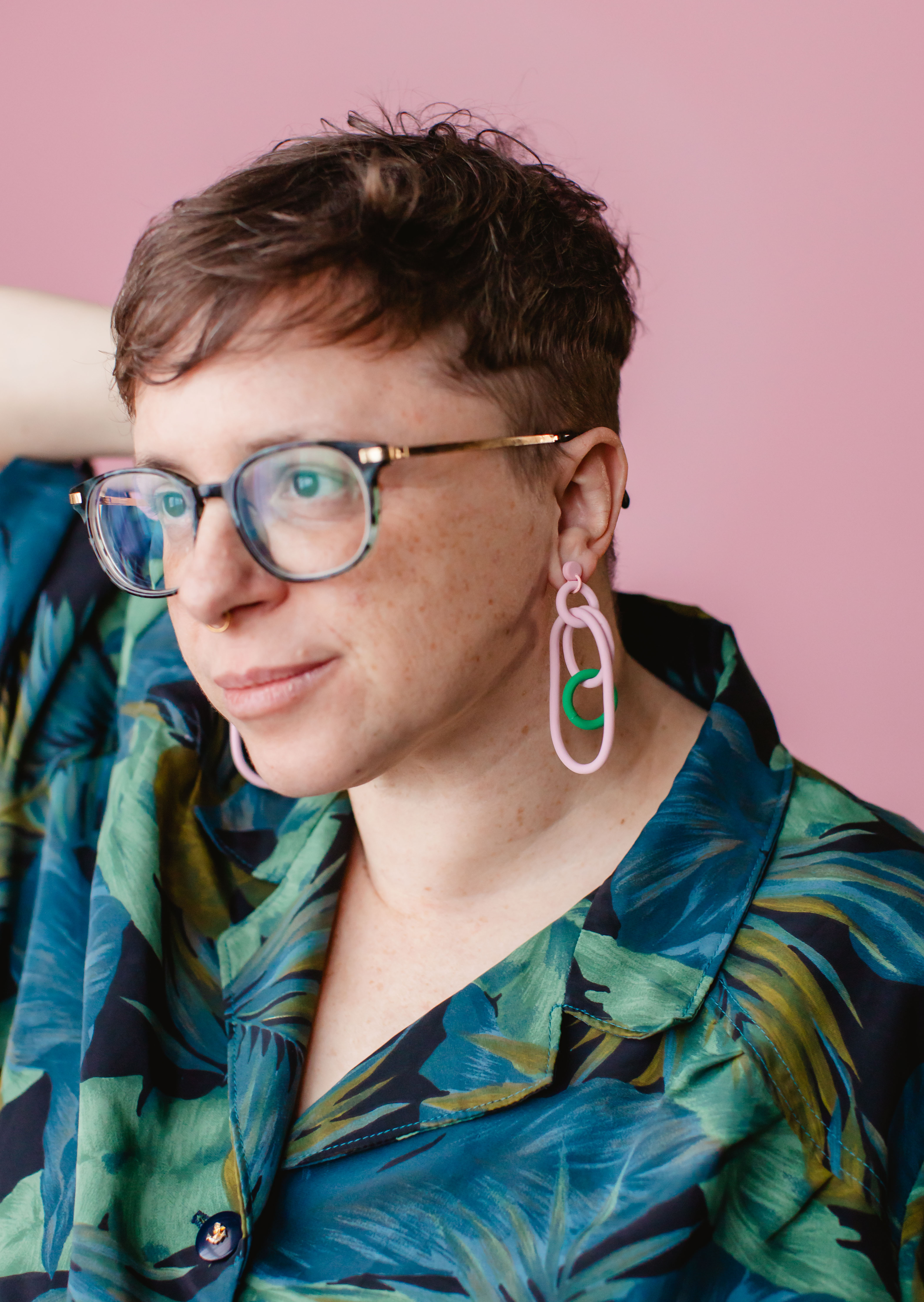 Statement juwelen uit polymeerklei - hoepel oorbellen - Foto