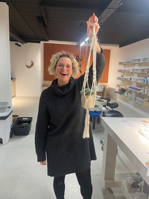 Workshop Macramé plantenhanger - Foto