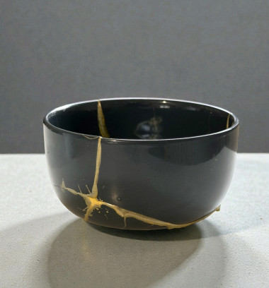 Kintsugi ‘The golden connection’