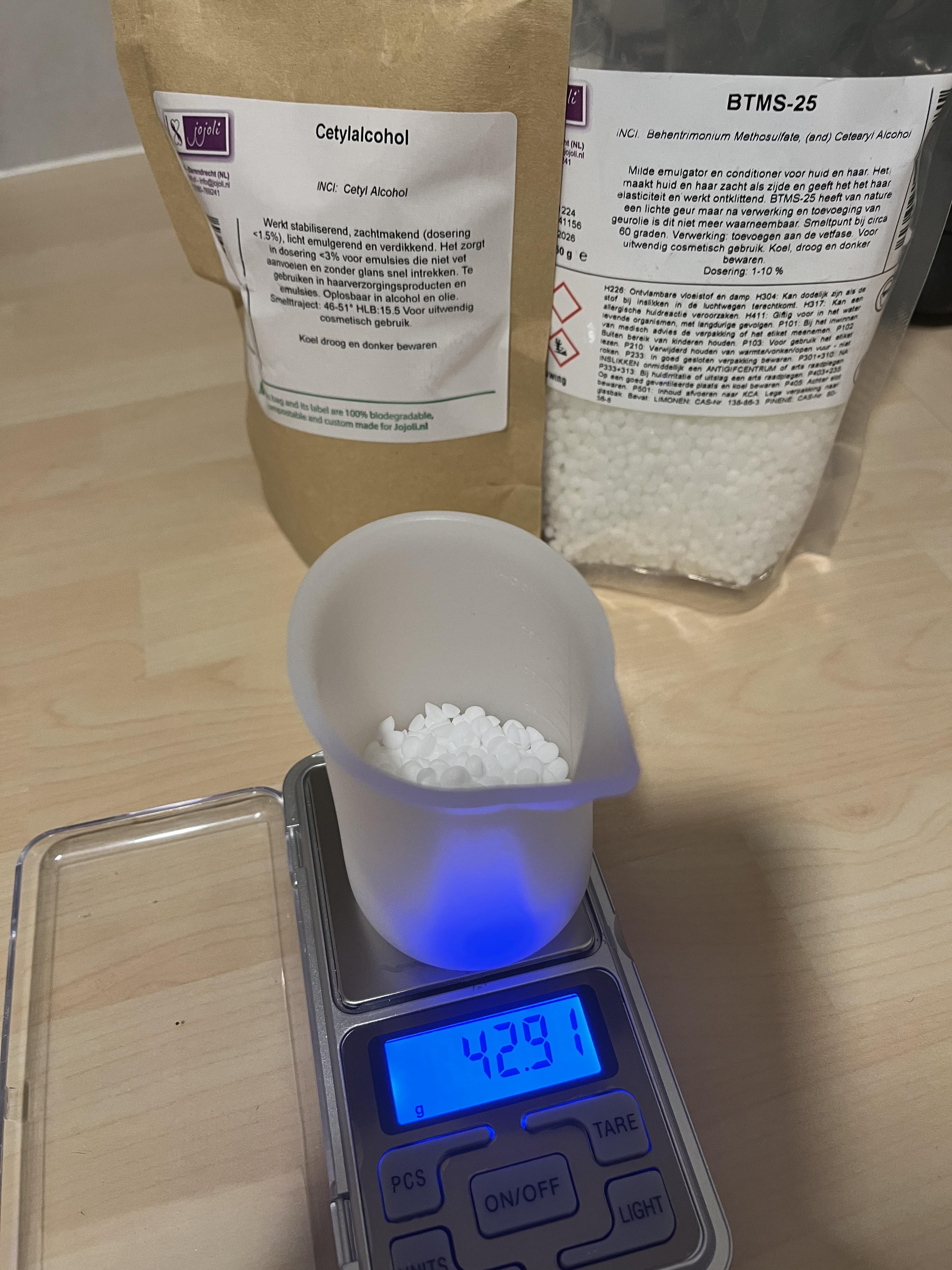 Maak je eigen shampoo bar en conditioner bar, afgestemd op haartype en de behoeften van huid en haar. - Foto