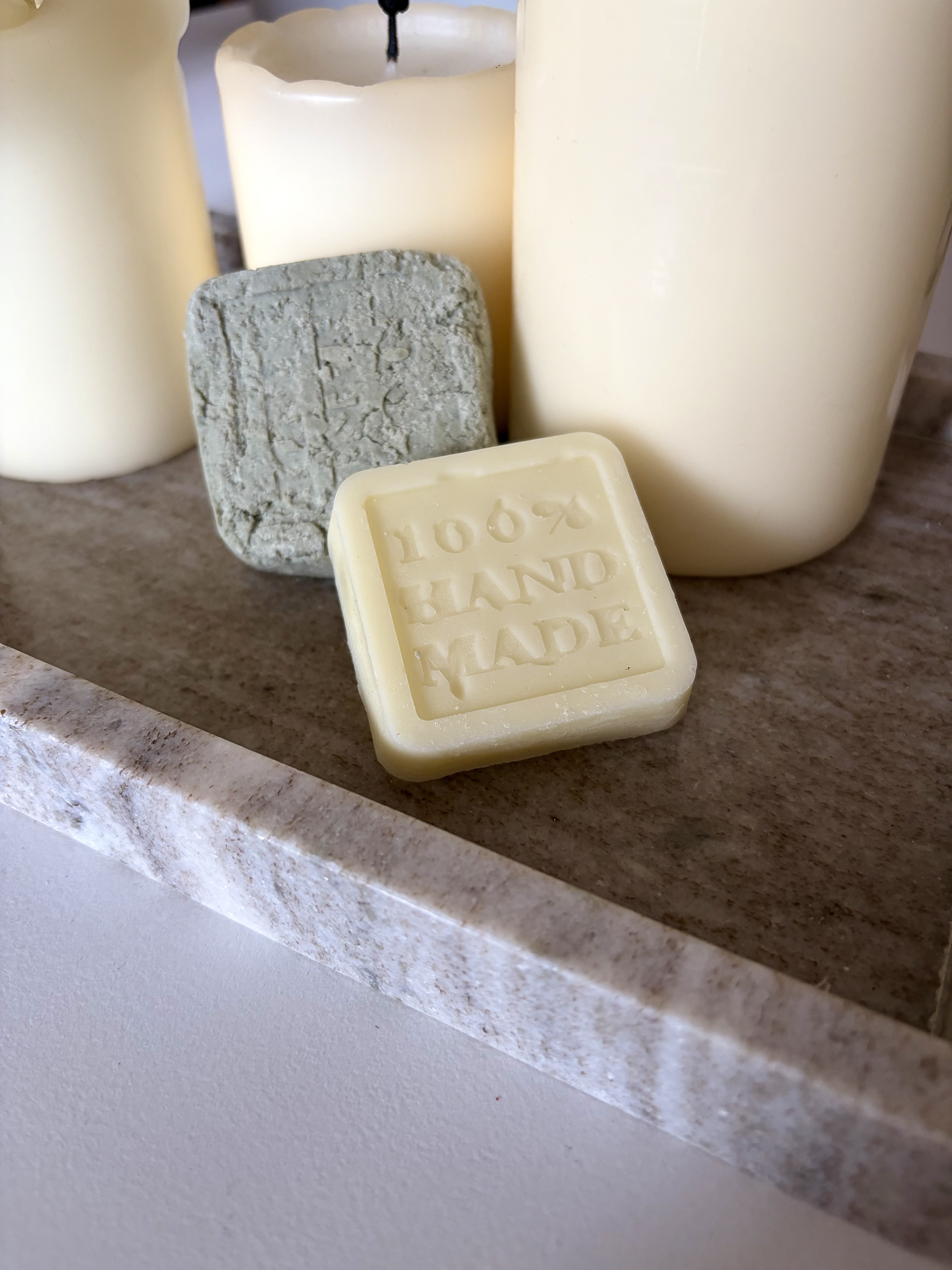 Maak je eigen shampoo bar en conditioner bar, afgestemd op haartype en de behoeften van huid en haar.