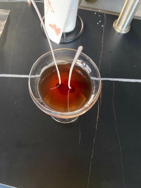 🍸 Workshop: Maak je favoriete cocktail in de vorm van een kaars 🕯️ - Foto
