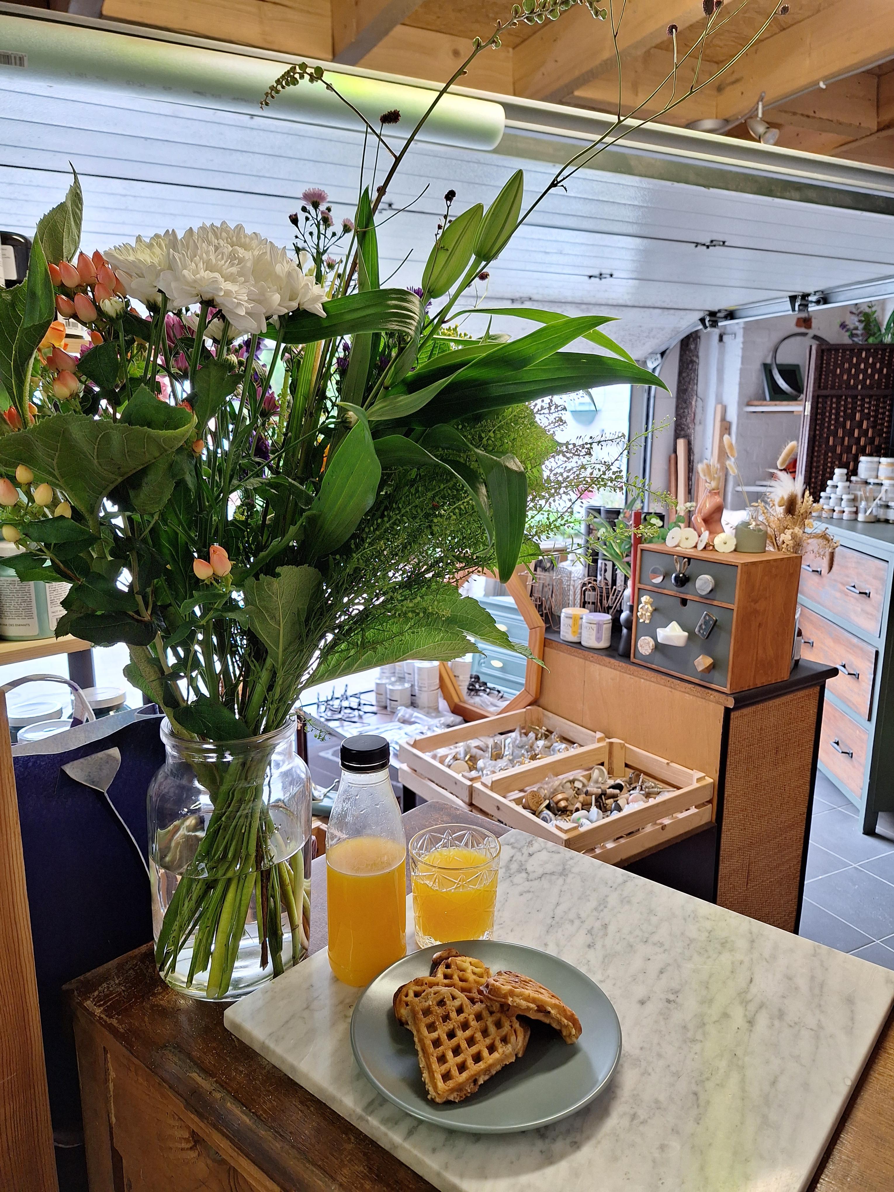 Houten zakdoekendoos schilderen - Foto