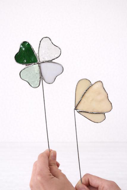 Glas-in-lood workshop: maak een suncatcher of bloem op steel - Foto