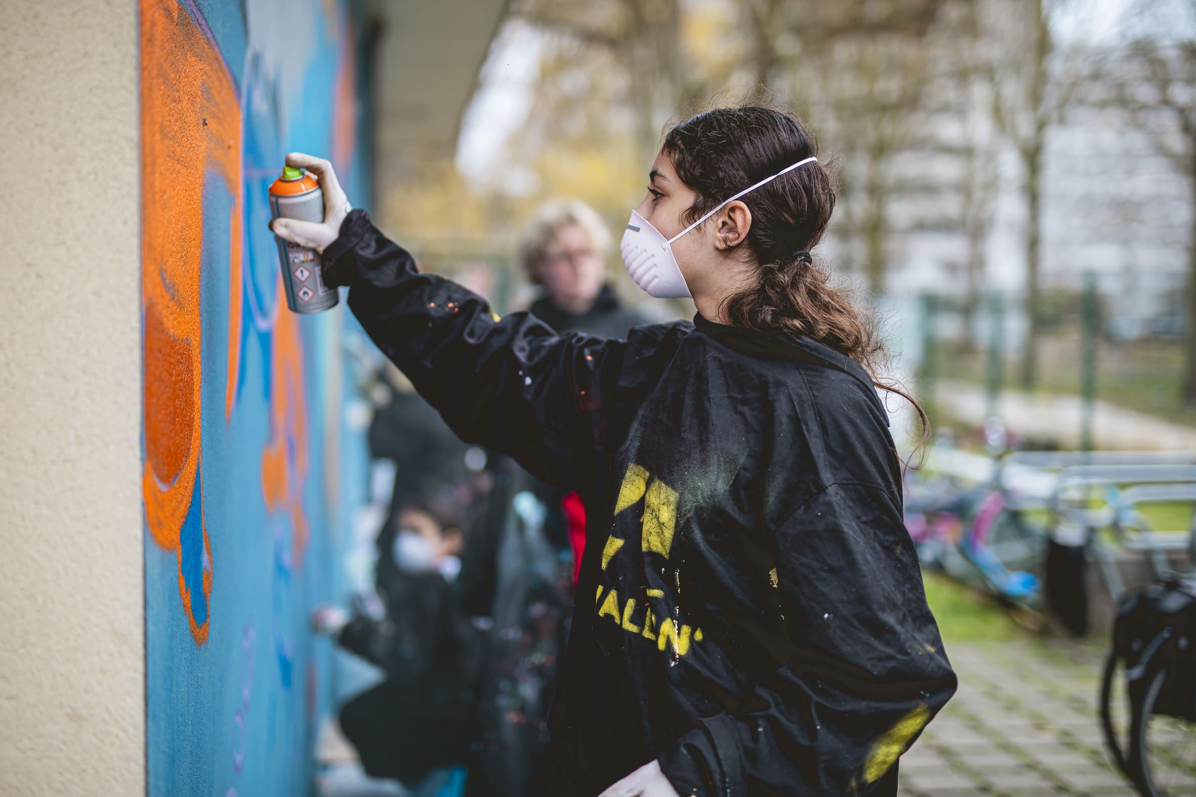 Workshop Graffiti op muur (speelplaats, gemeente,bedrijf,...) - Foto