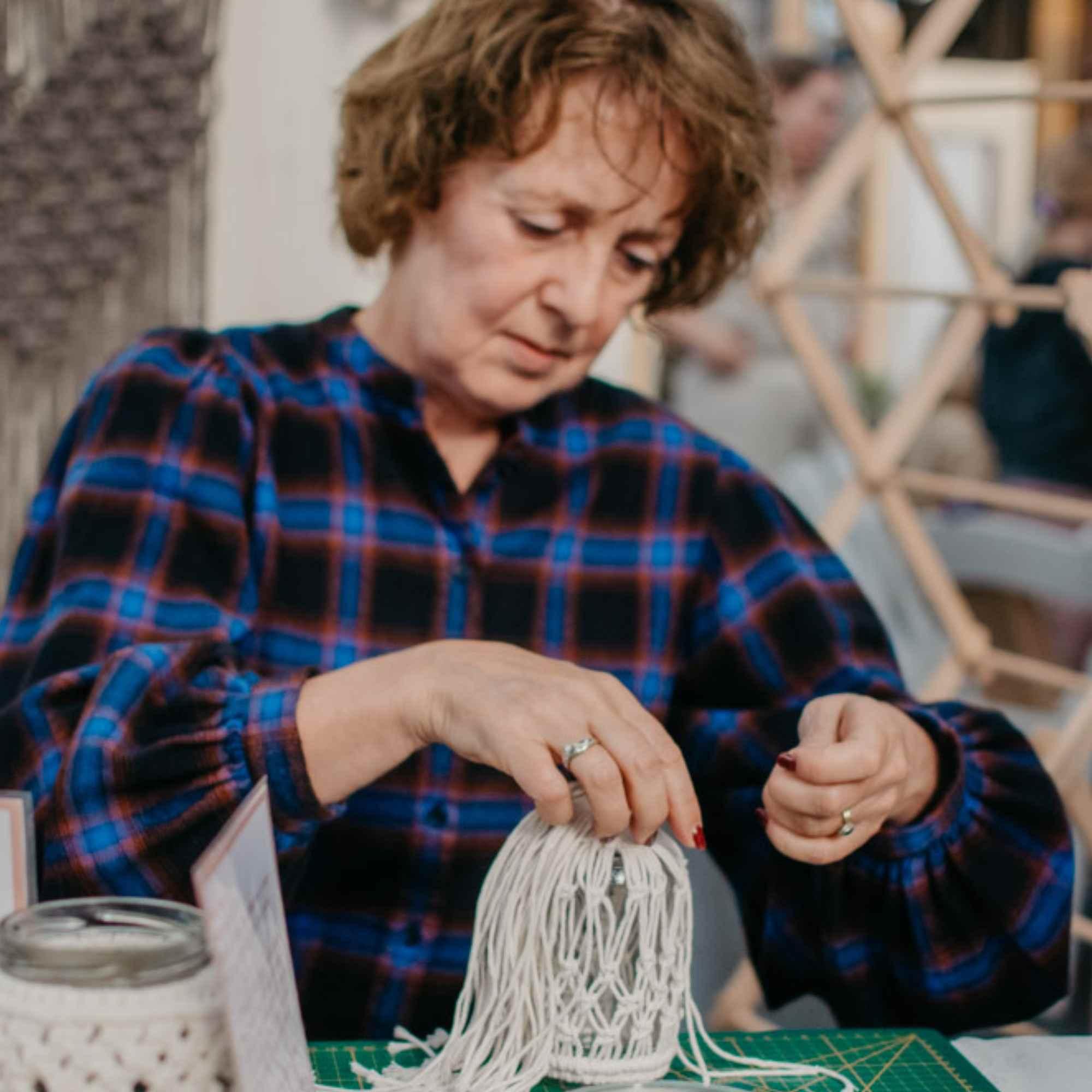 Workshop Macramé Levensboom of plantenhanger - Foto