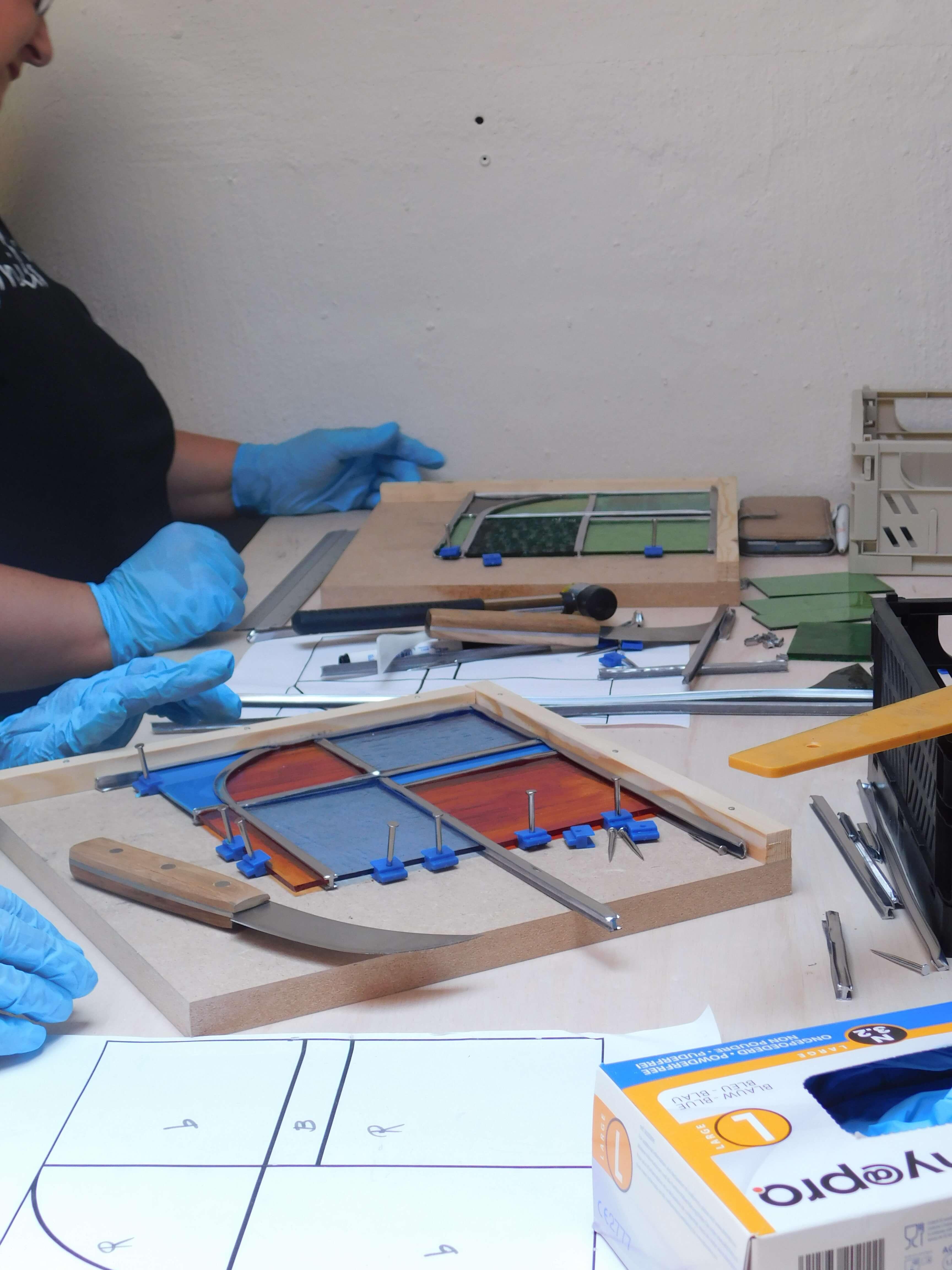 Glas-in-lood voor beginners: maak je eigen glasraam - Foto