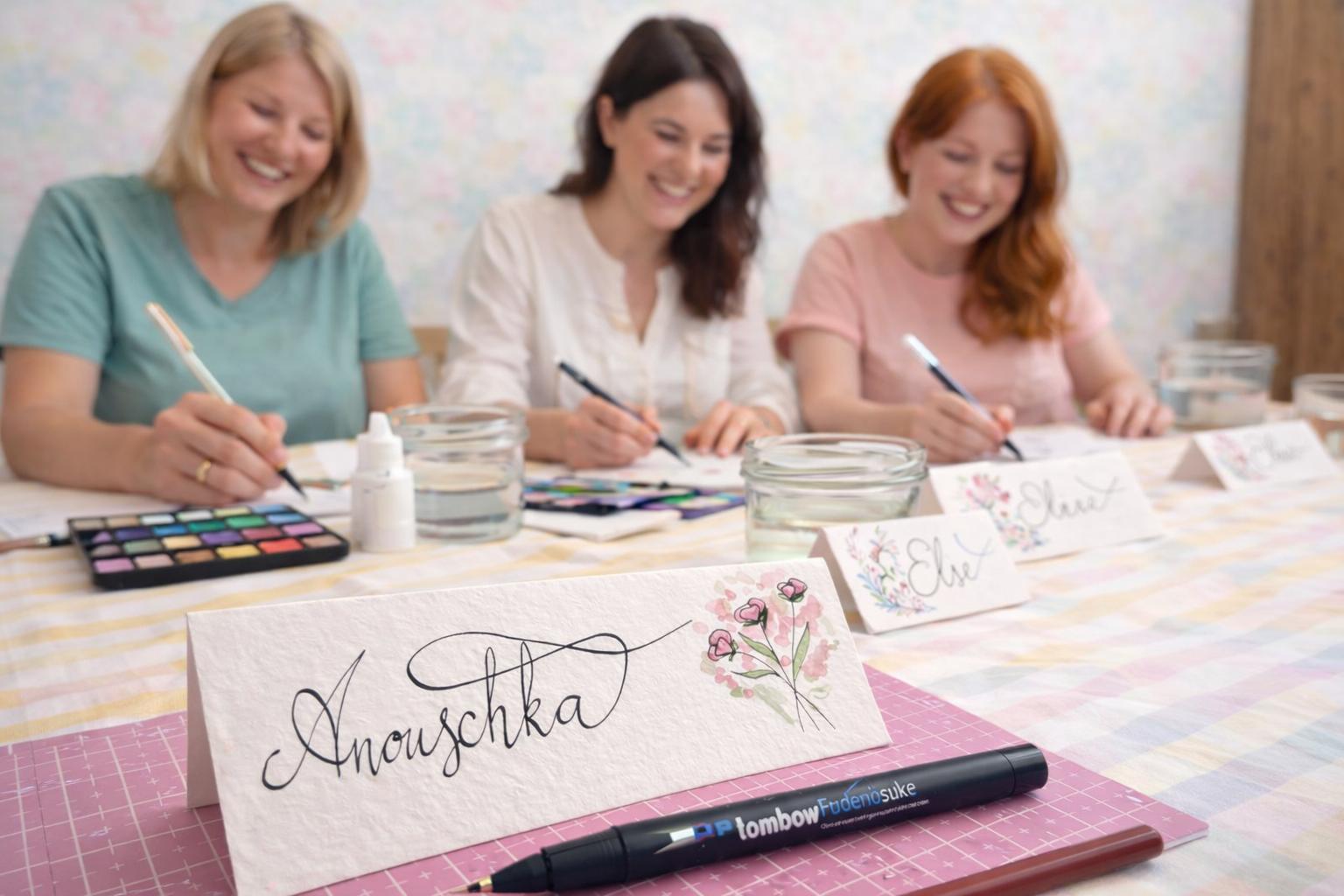 AQUAREL & KALLIGRAFIE WORKSHOP - MECHELEN - NAAMKAARTJES - Foto