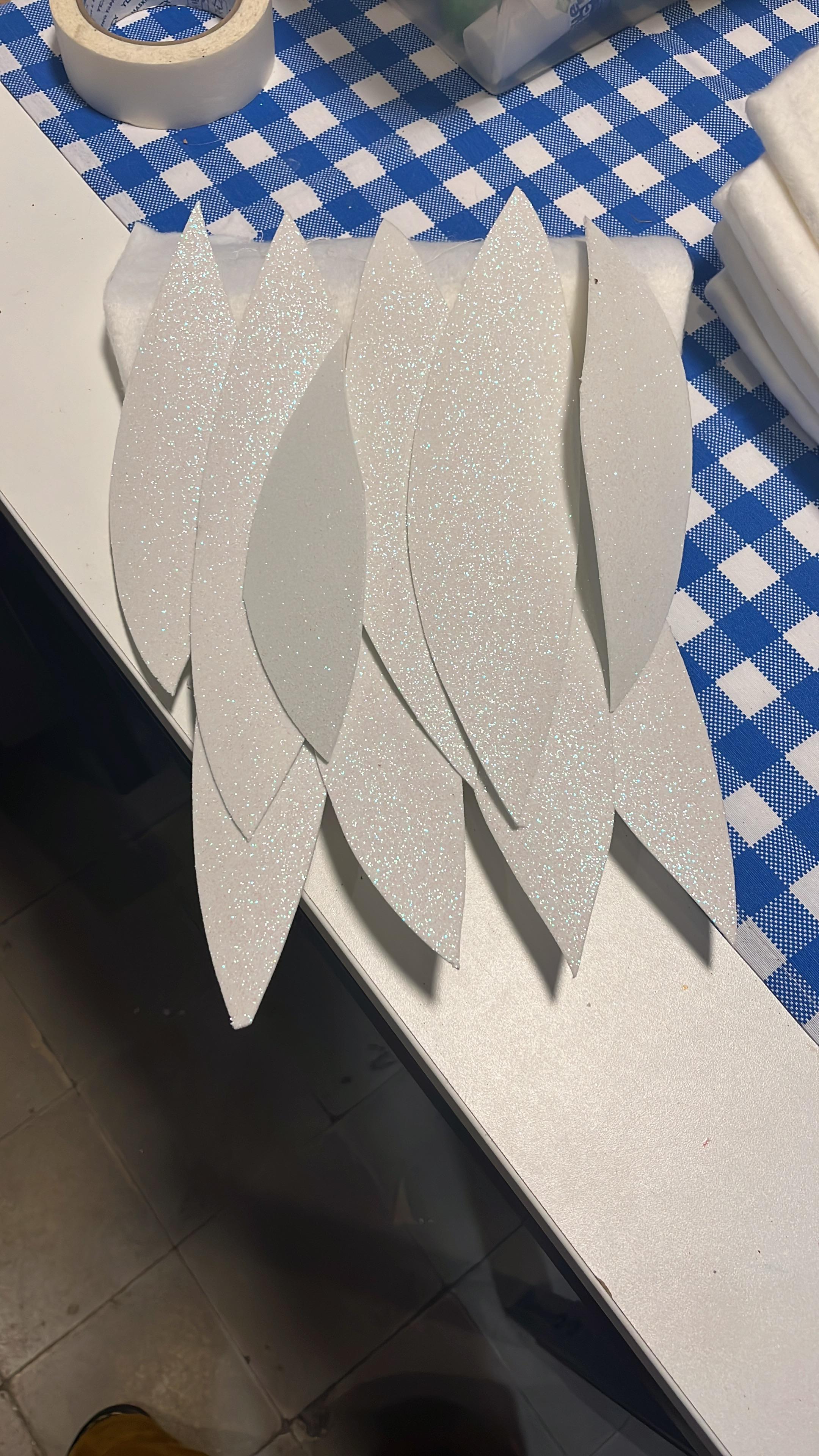 Zilverklei oorbellen en hanger - Foto