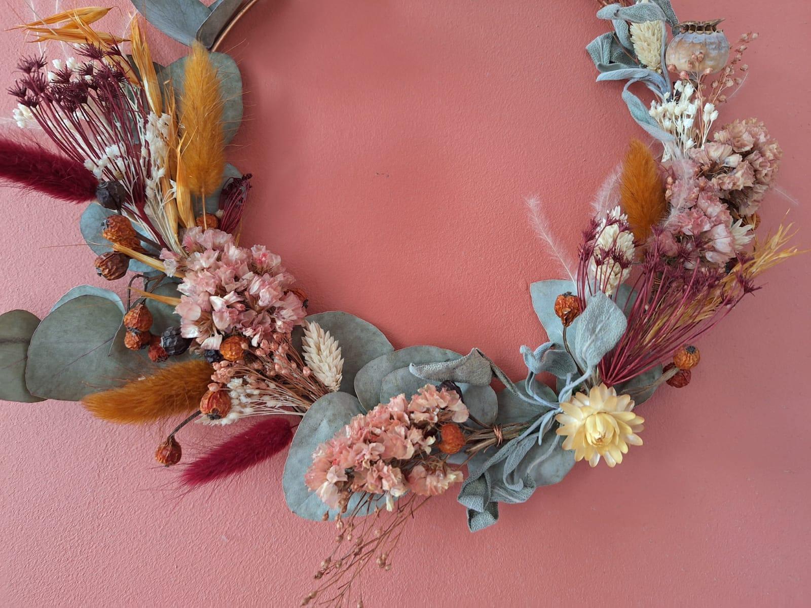 Haal de lente in huis: maak een lentekrans en lentethee - Foto