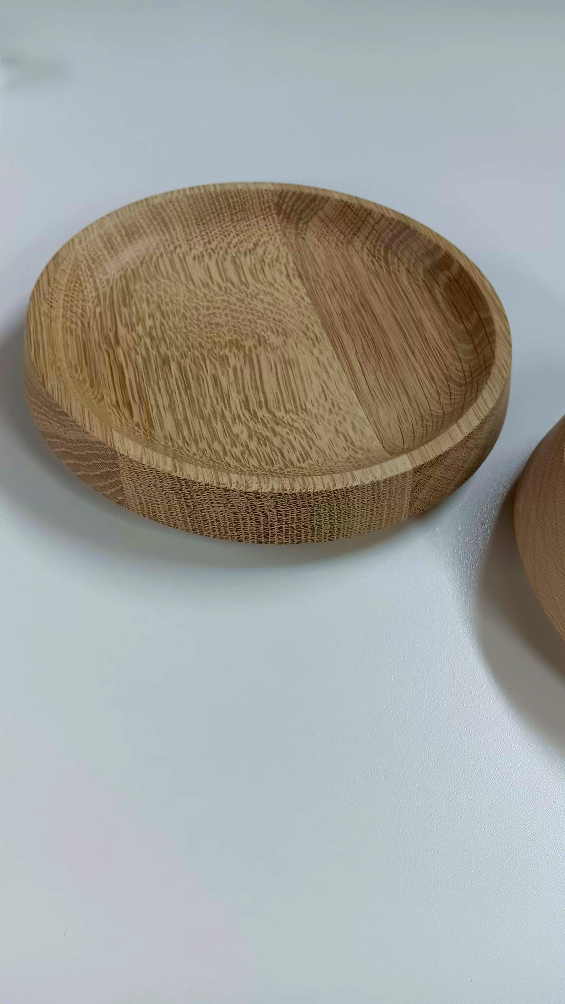 Houtdraaien voor beginners - Schaaldraaien. - Foto