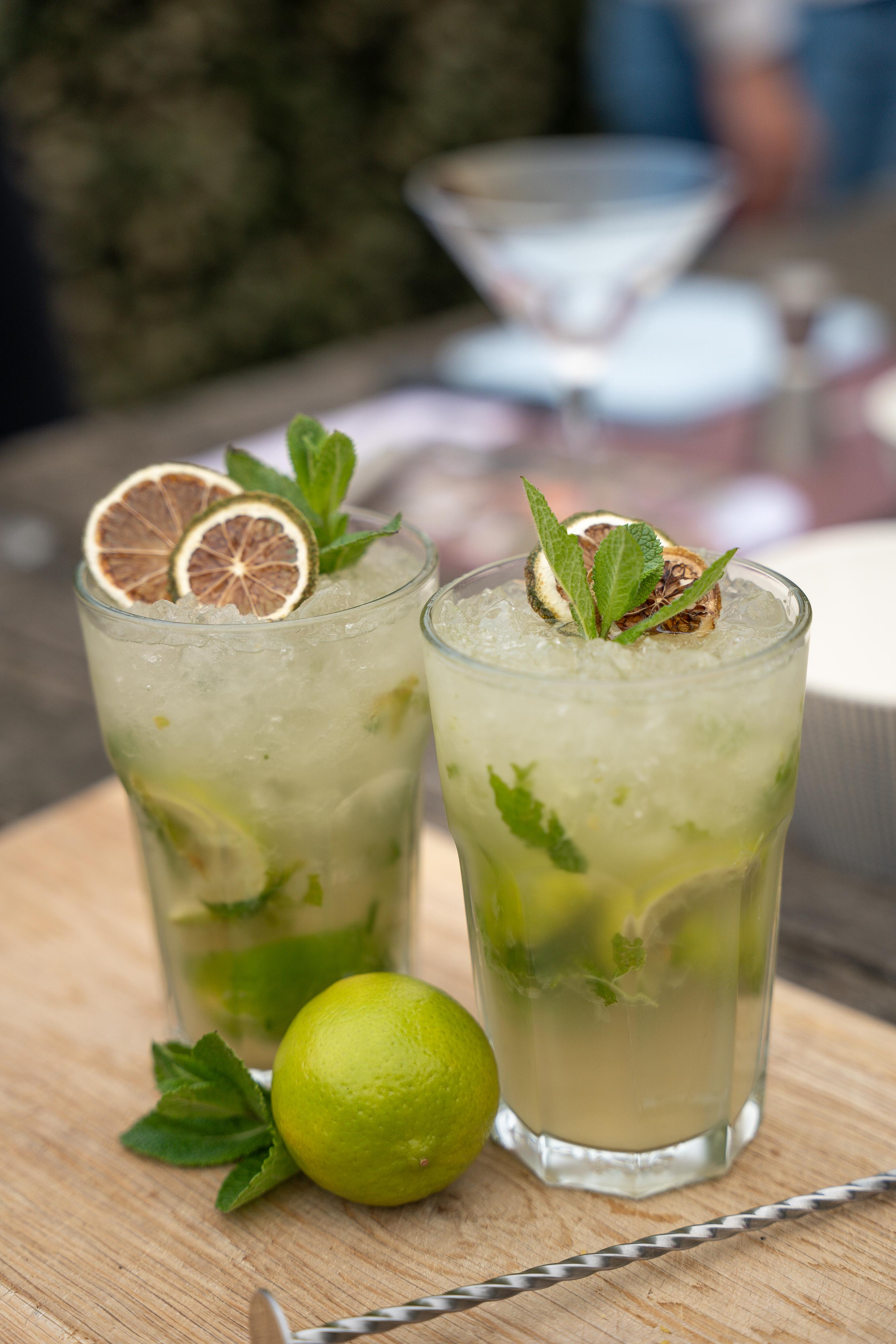 Vrijgezellencocktailworkshop: Shake, sip & say yes! 💍🍸 - Foto