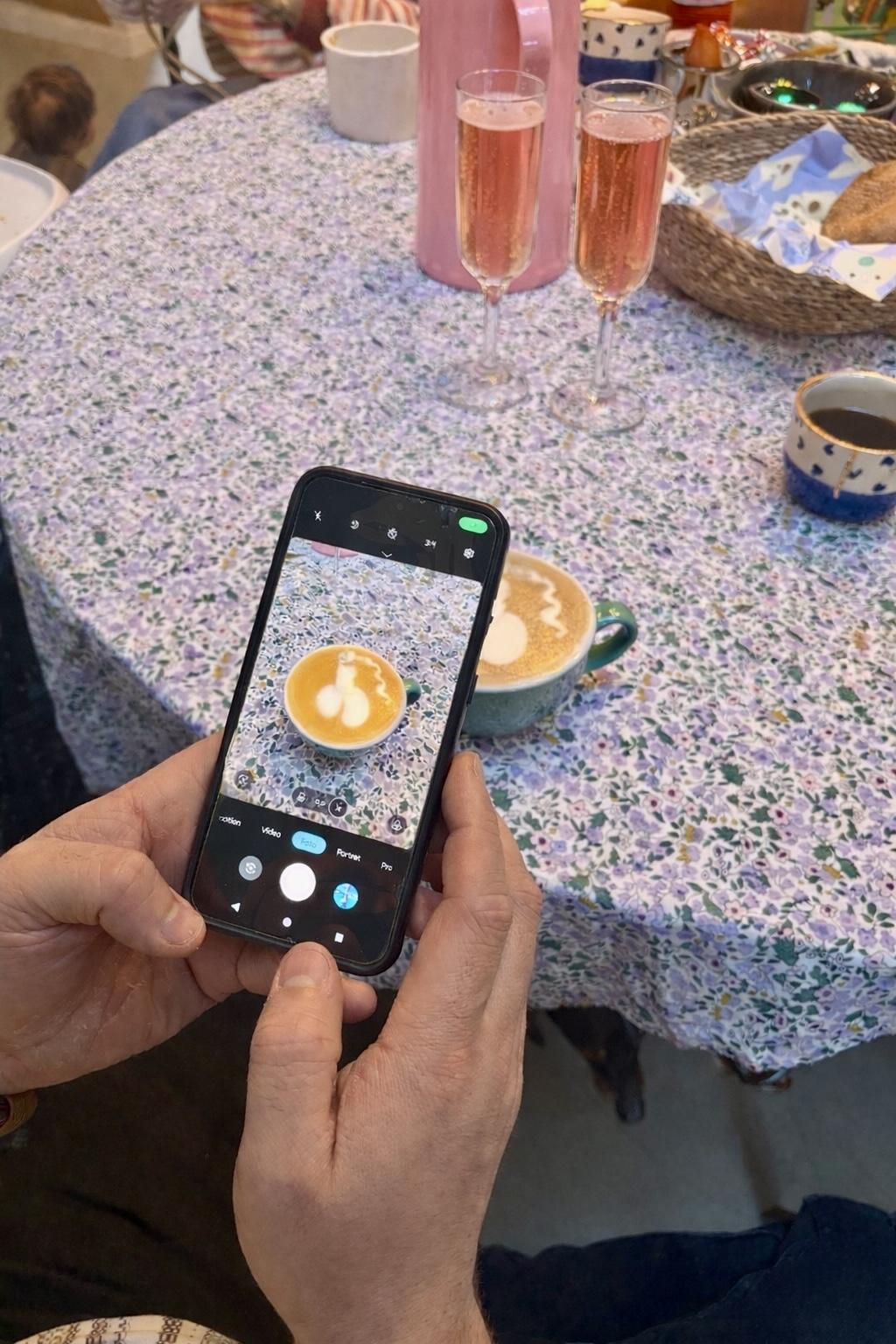 Dickasso Latte Art ☕️ naughty workshop for bachelorettes (18+) - Foto