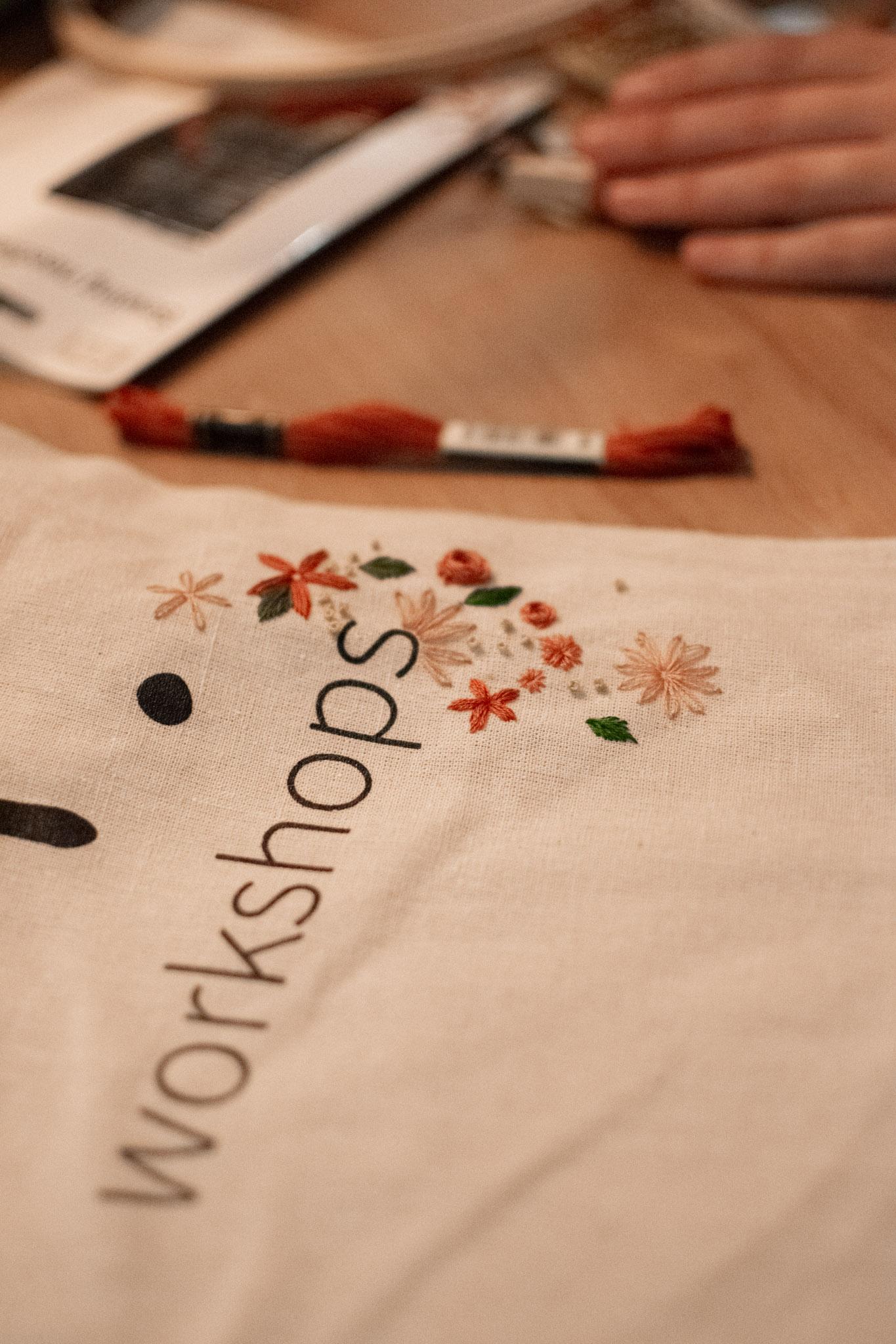 🌸 Bloemen & basissteken - Workshop borduren - Foto