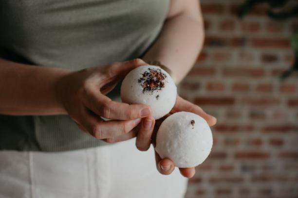 Ouder-Kind Workshop: Bruisbal, Badzout & Kneedzeep