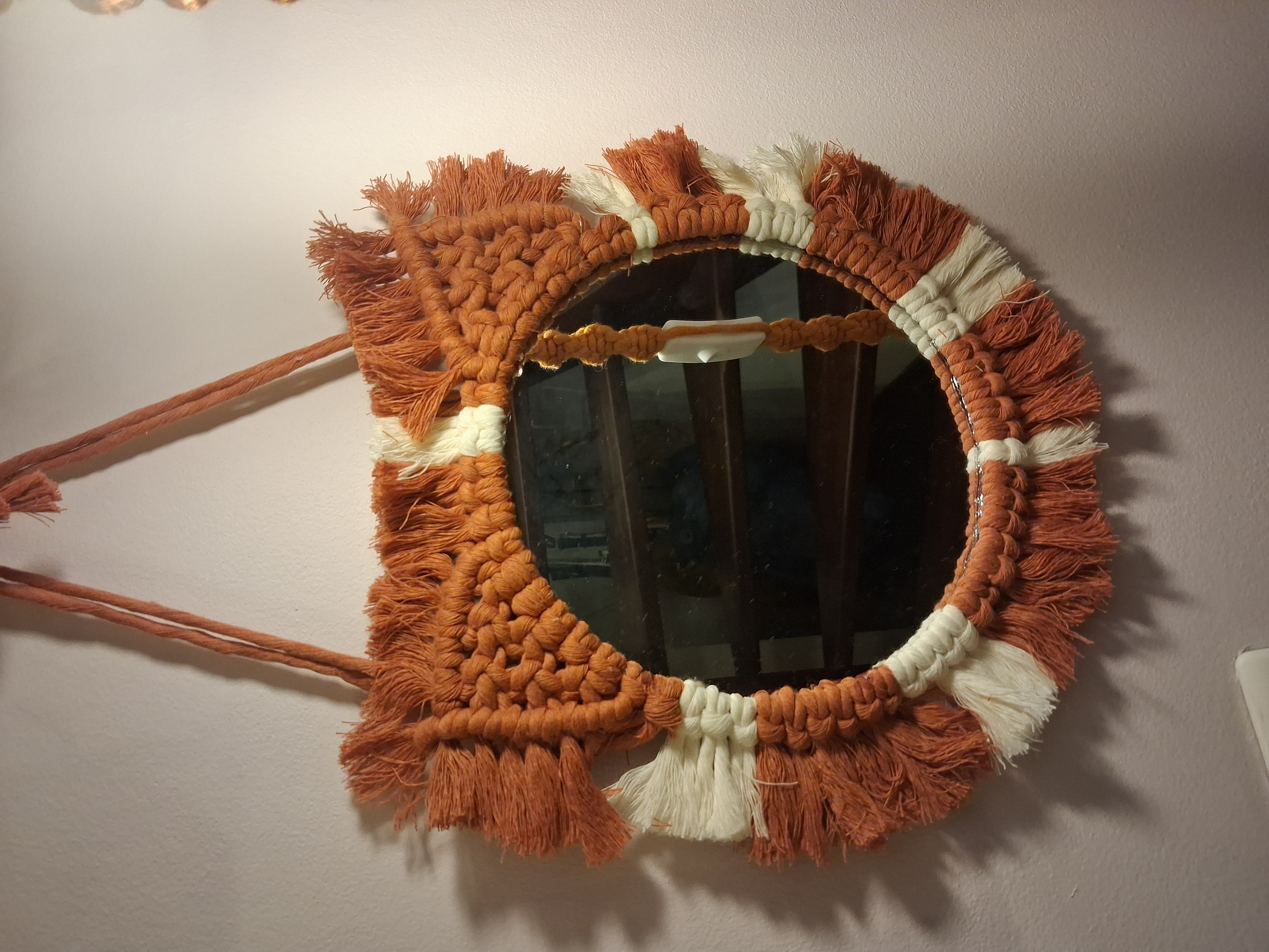 🐱 Knopen tussen de Katjes: macramé kattenspiegel