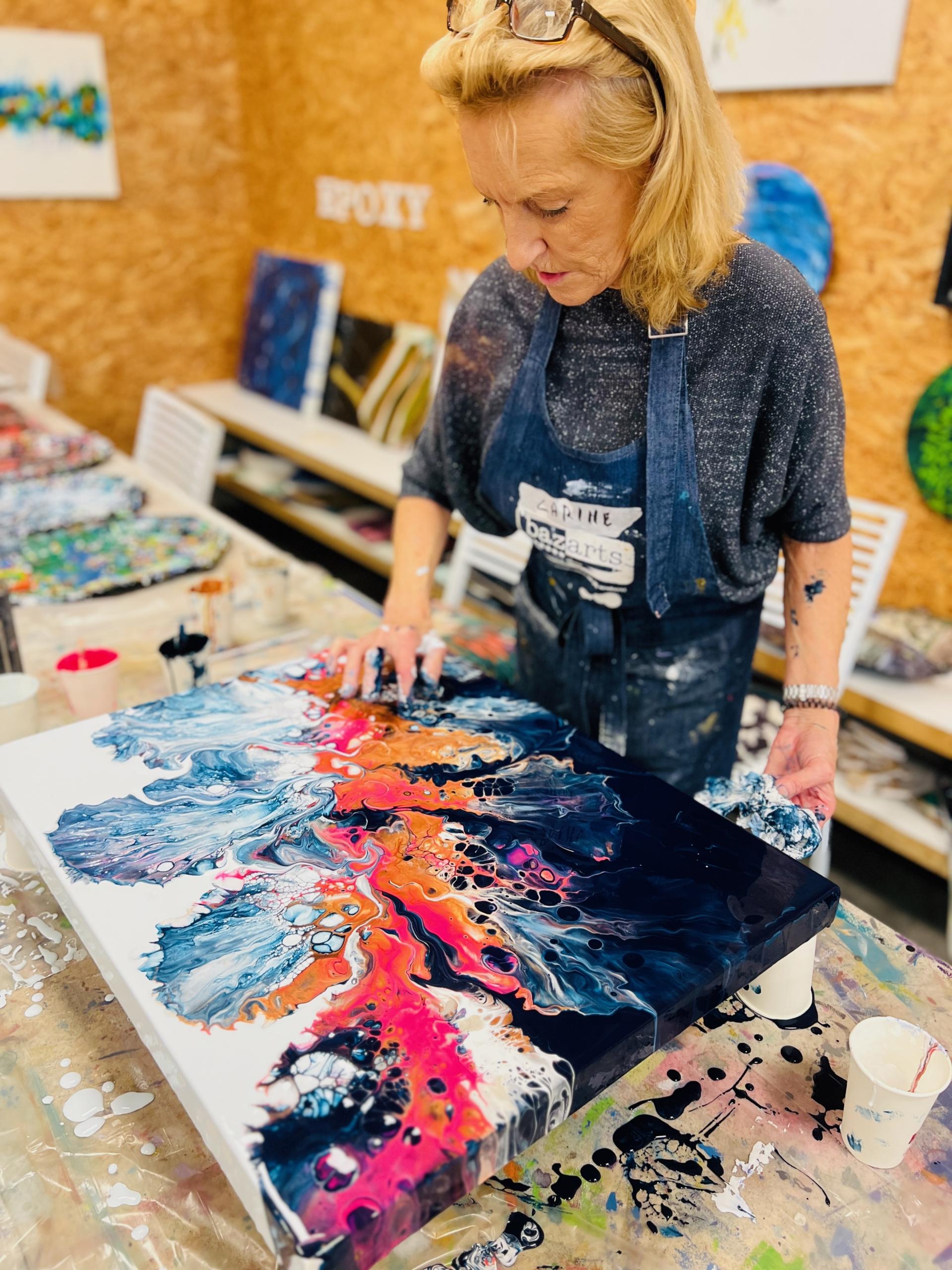 Acrylic pouring/fluid art: basisopleiding en eigen creatie maart - Foto