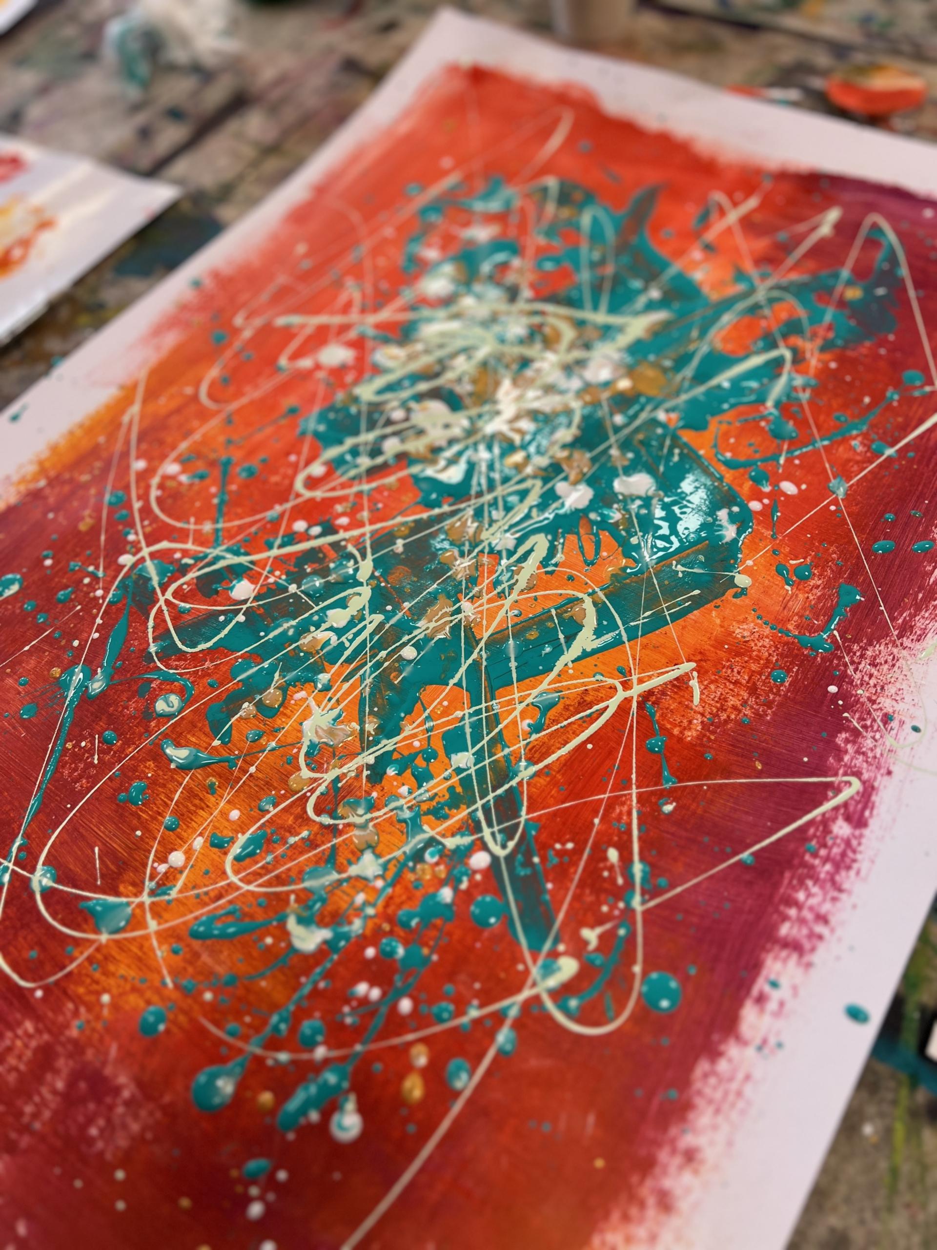 Acryl: action painting ouder-kind - Foto