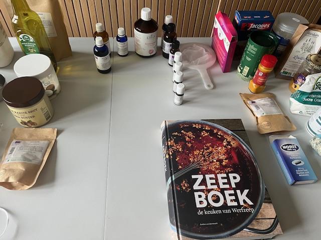 Natuurlijke Zepen & Scrubs Maken - Foto
