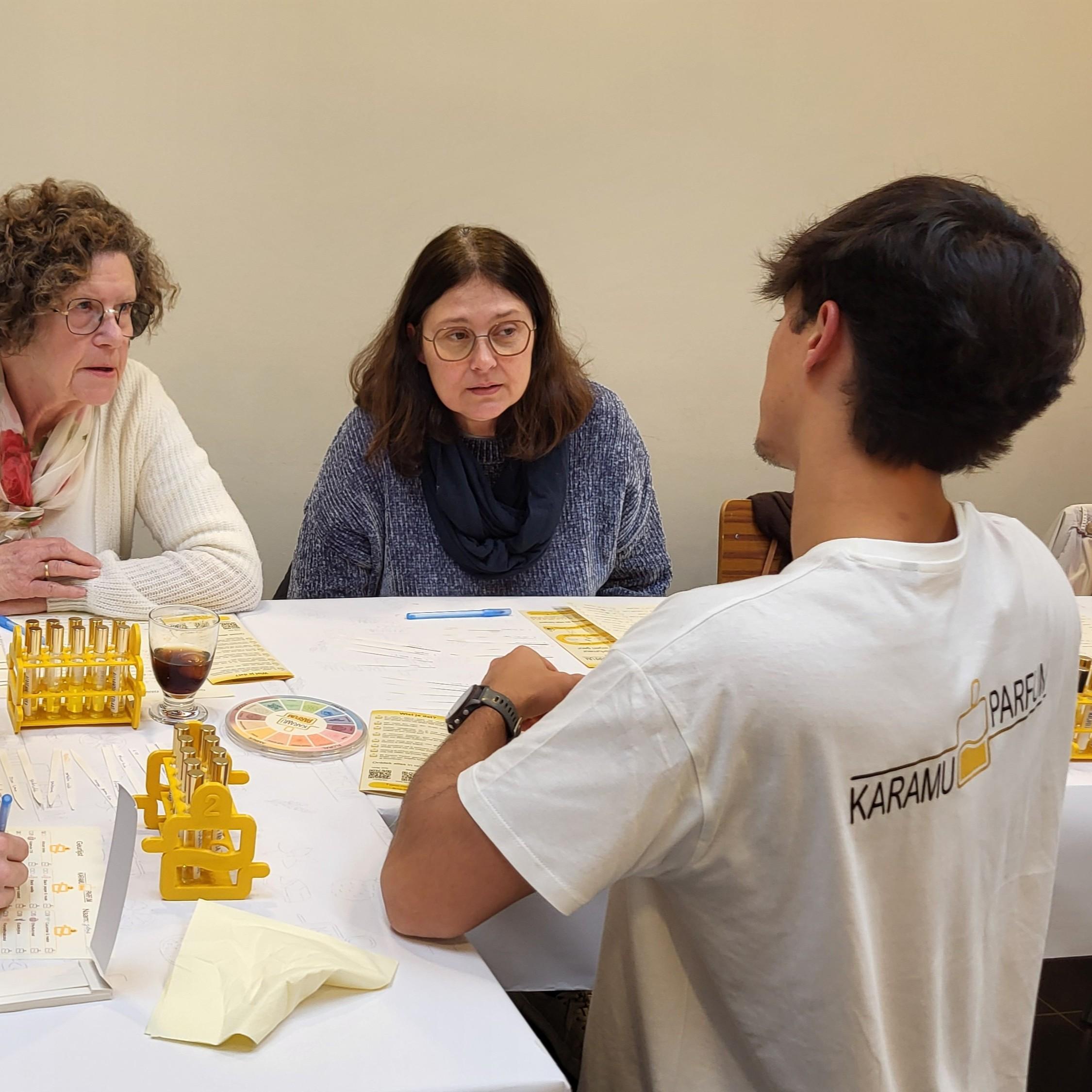 Maak je eigen parfum - Foto