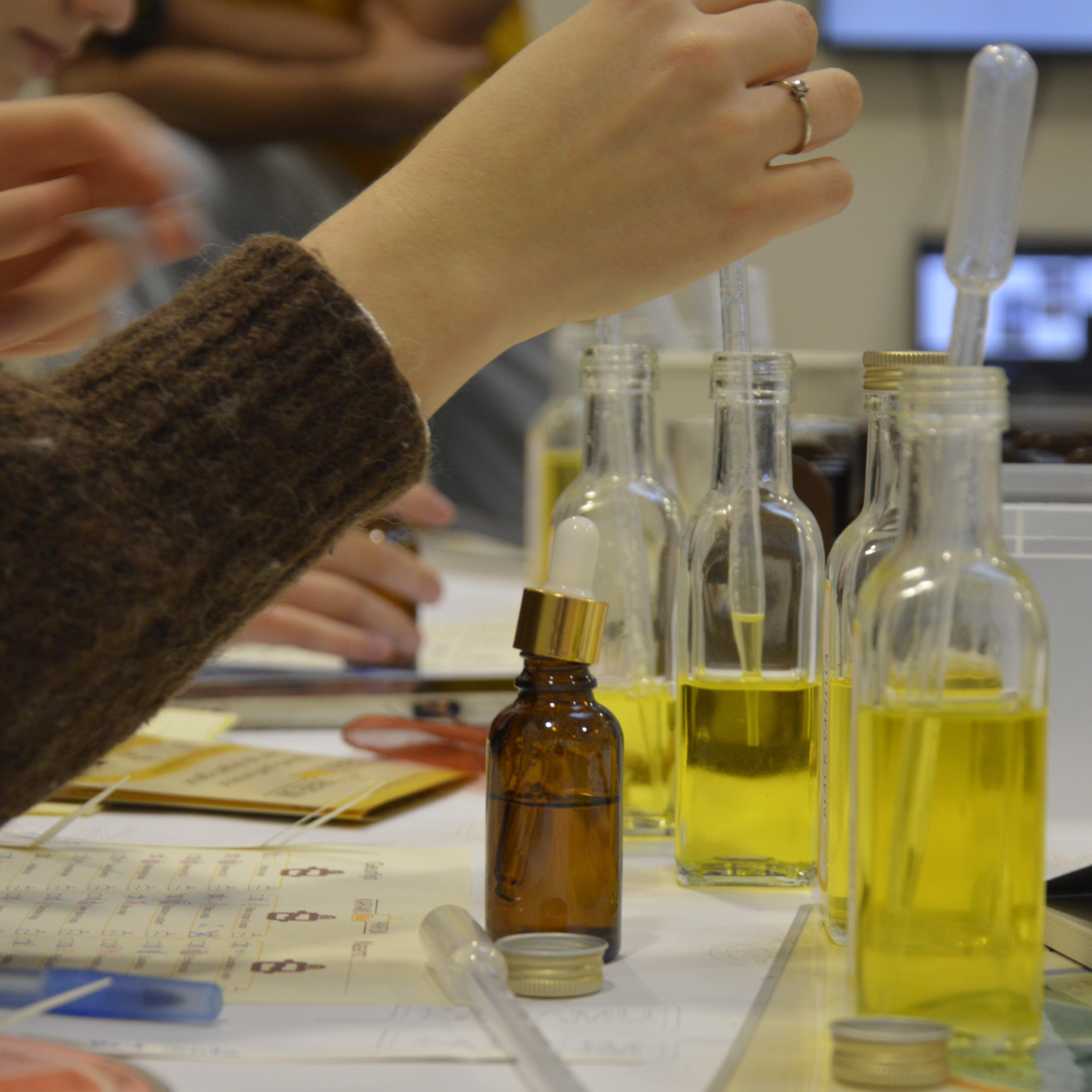 Maak je eigen parfum - Foto