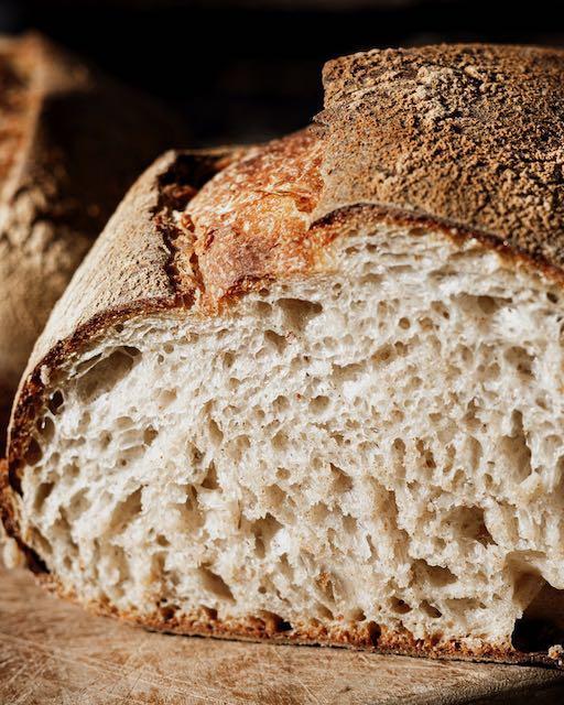 Zuurdesem brood bakken - Foto