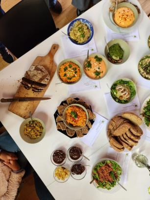 Kookworkshop in de natuur voor een groep