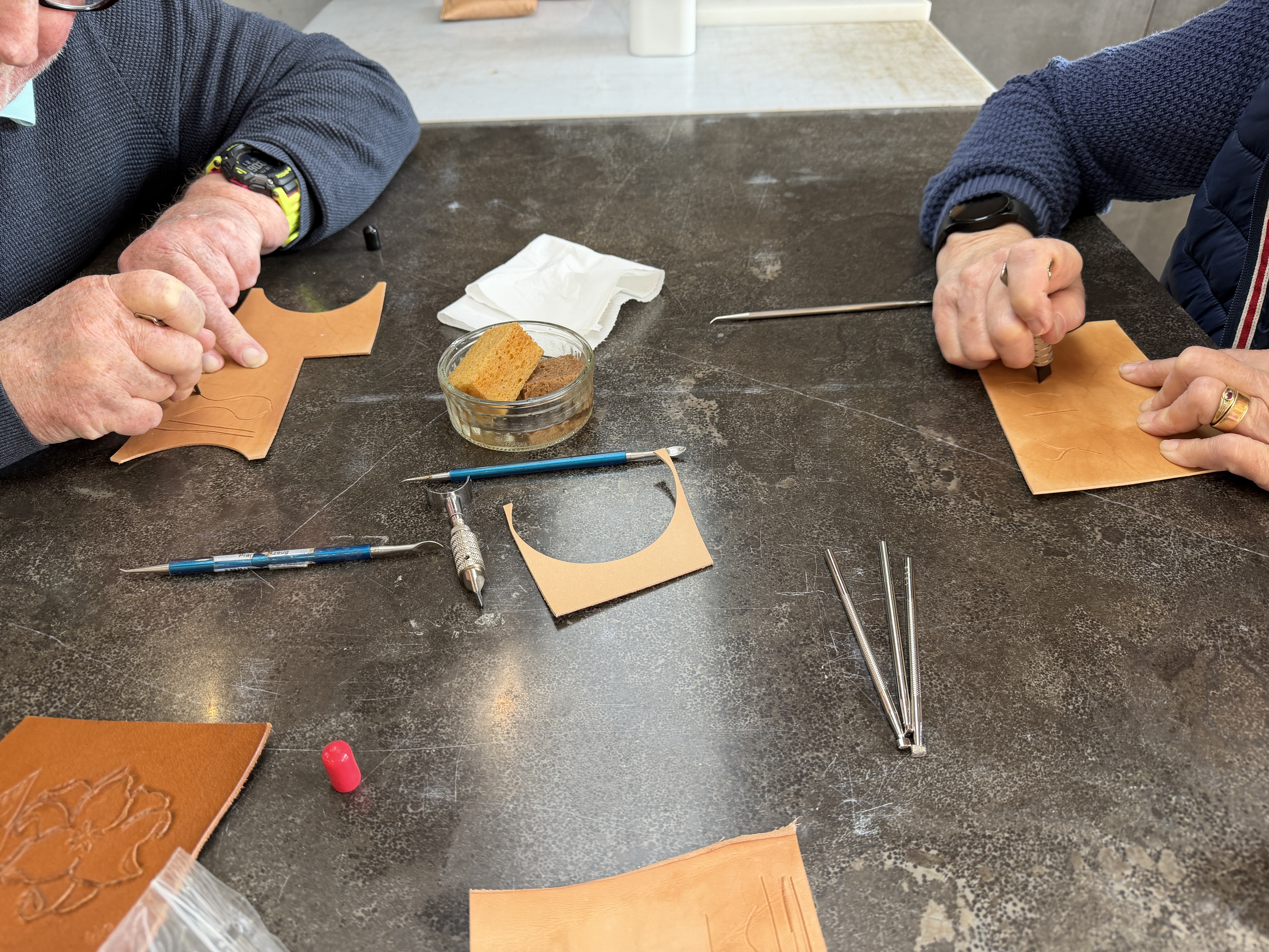 Leather carving en tooling voor beginners