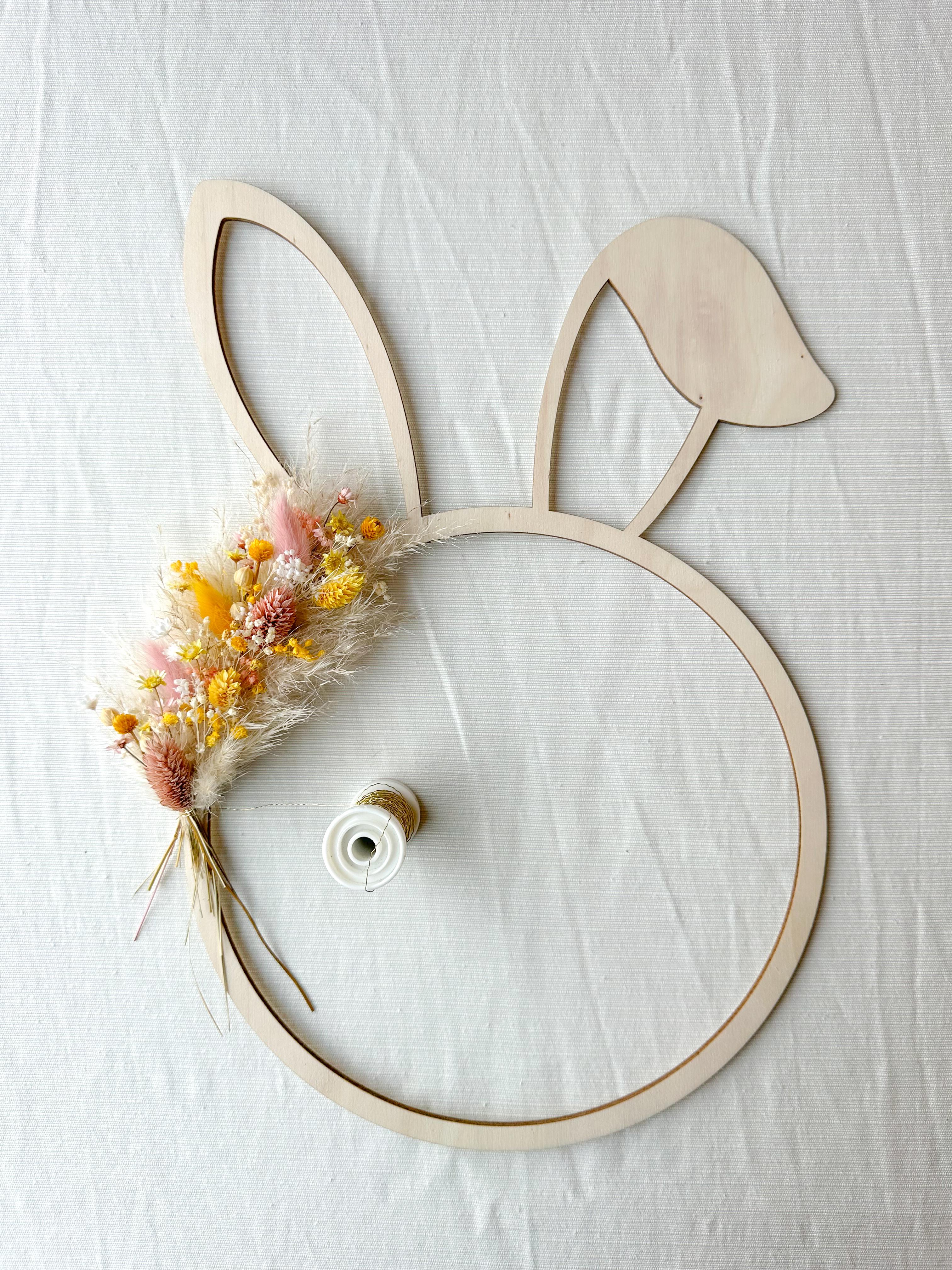 DIY pakket paashaas krans - Foto