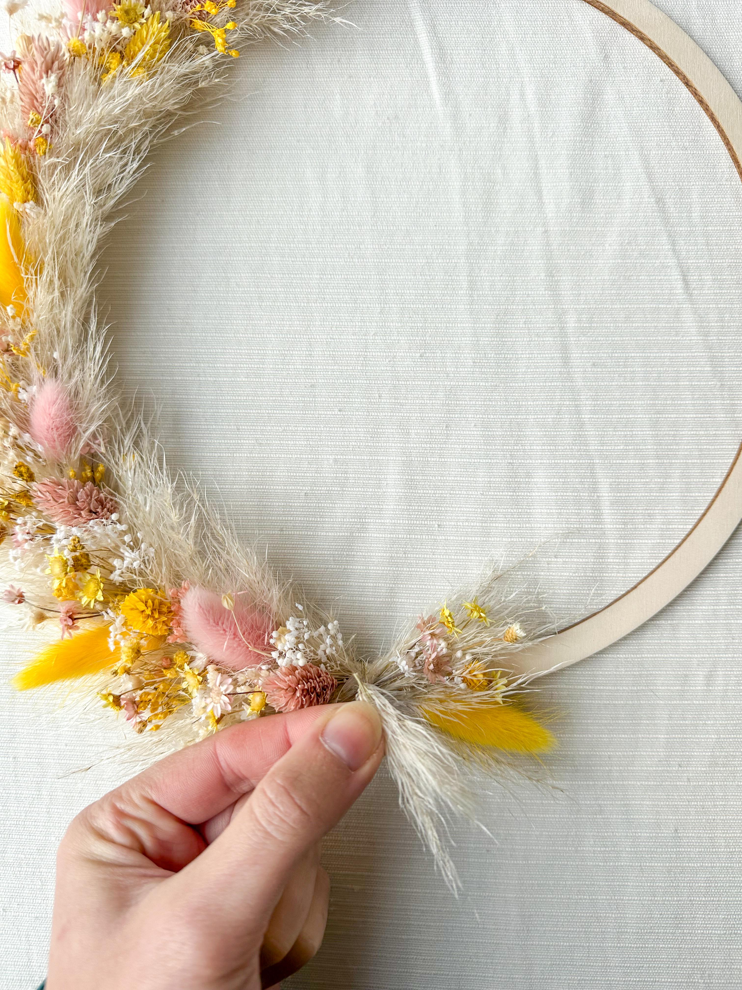 DIY pakket paashaas krans - Foto