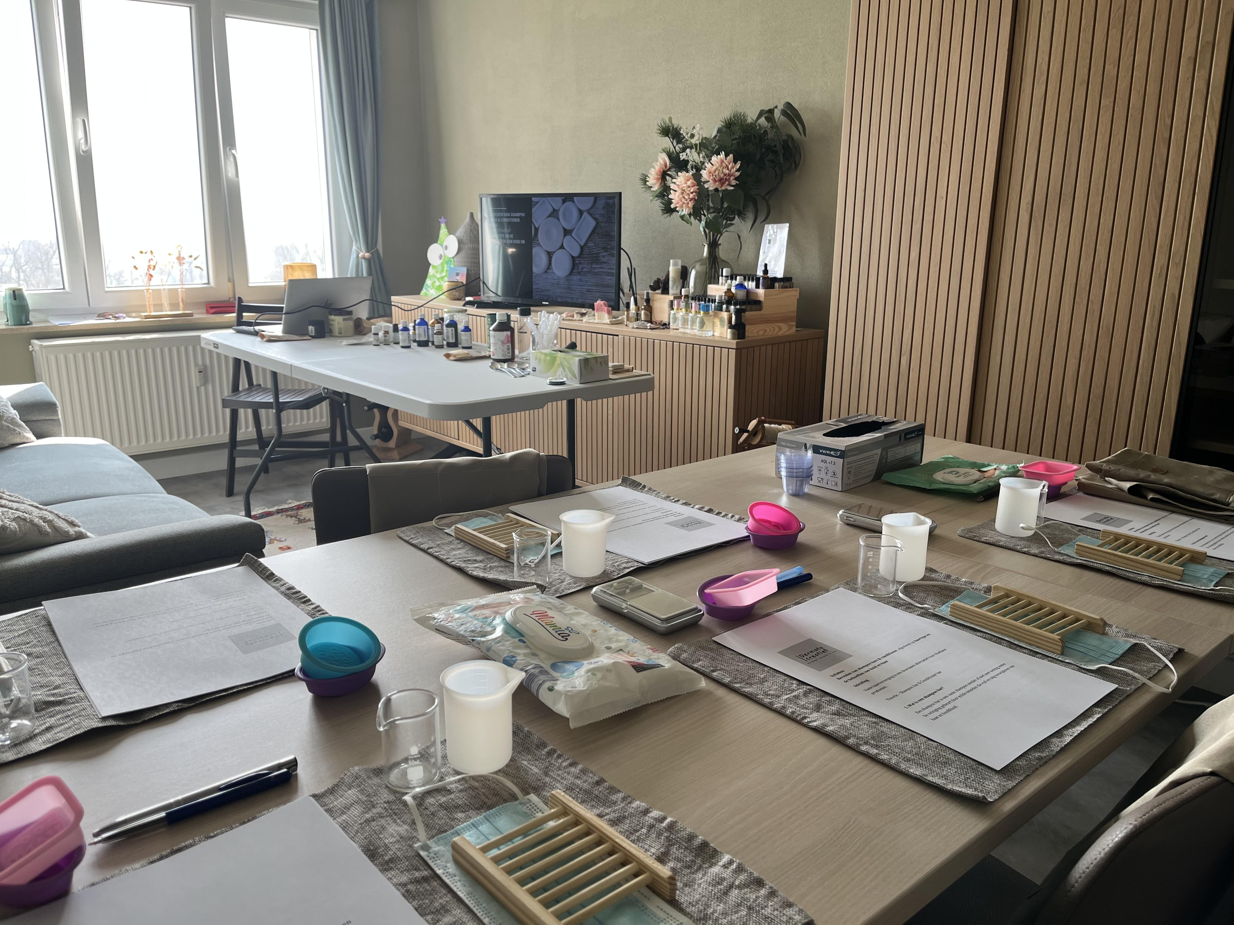 Maak je eigen shampoo bar en conditioner bar, afgestemd op haartype en de behoeften van huid en haar. - Foto