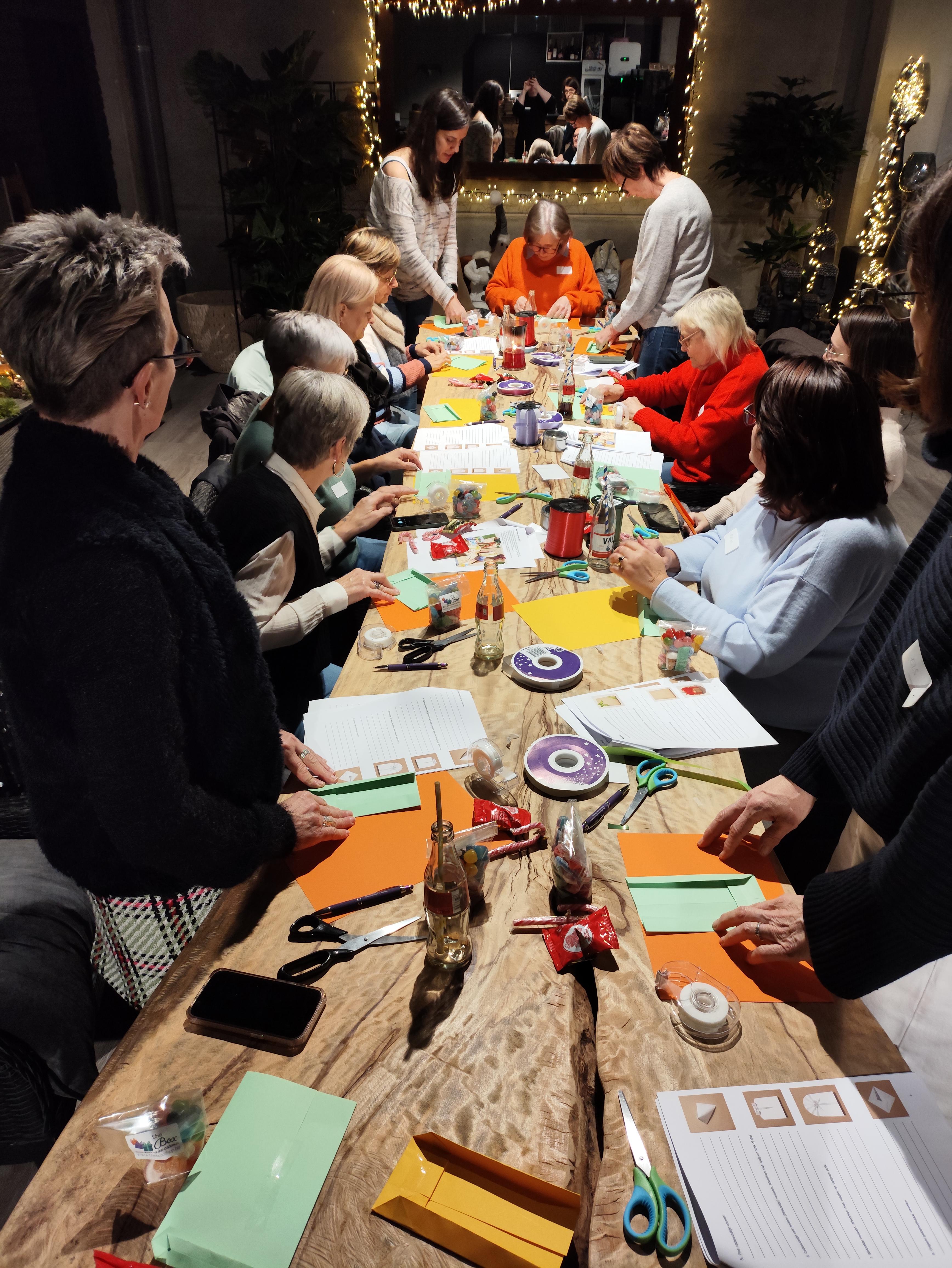 Workshop cadeaus inpakken - Foto