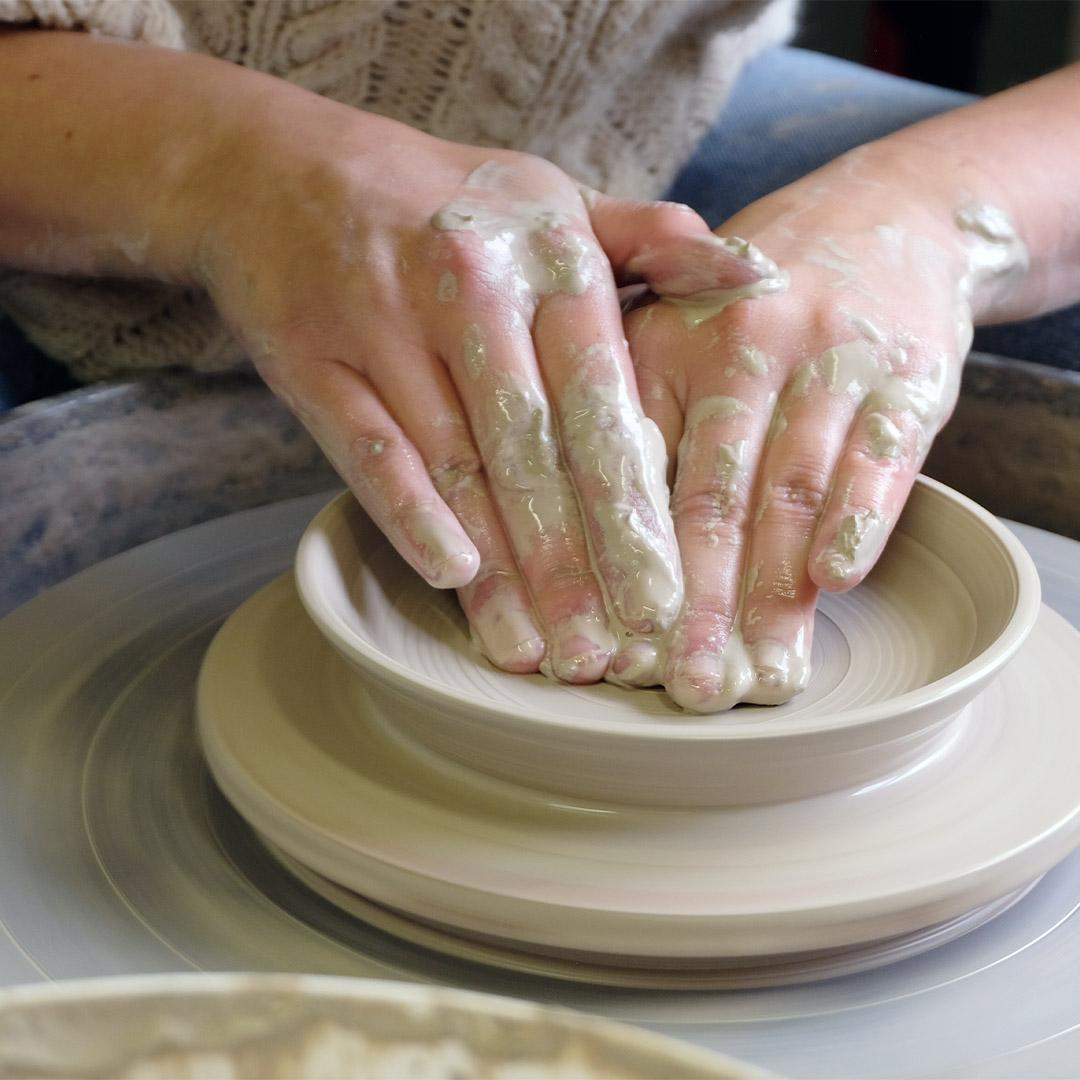 privé keramiek workshop - draaischijf (2 personen) - 12 juni - Foto