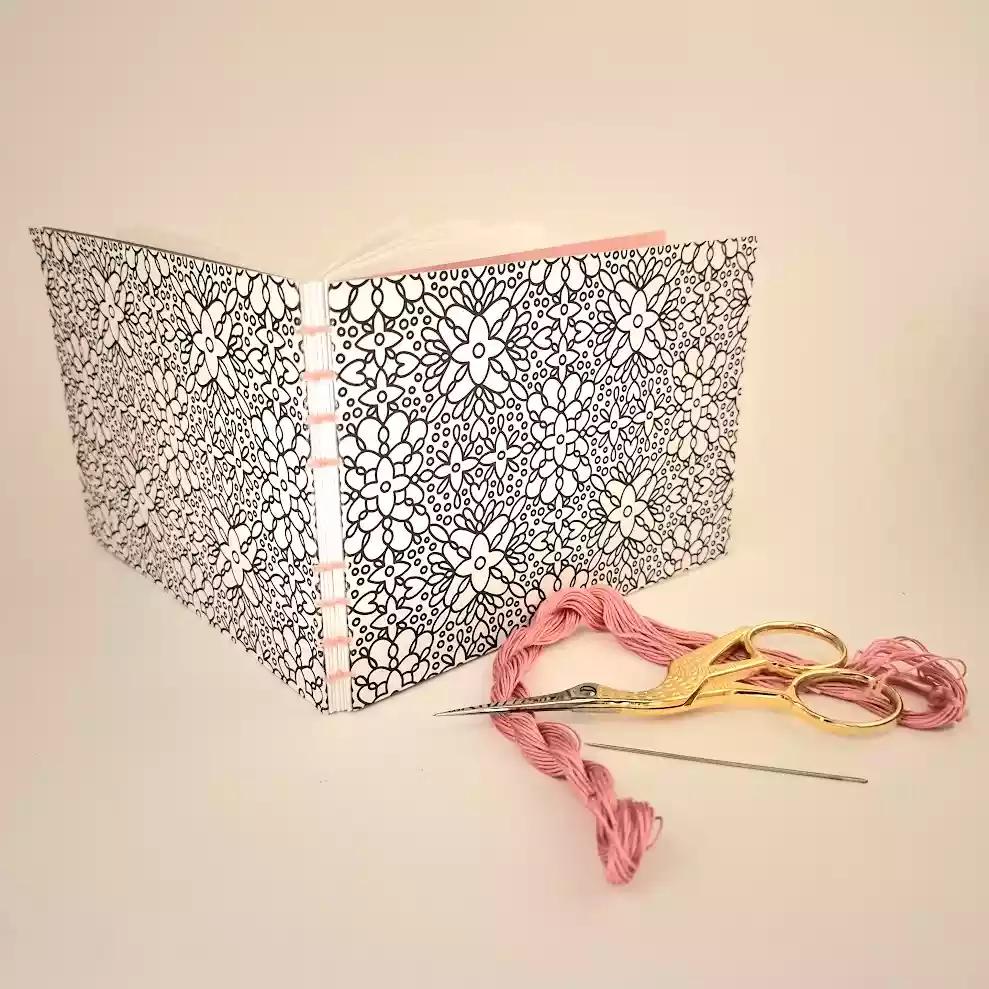 Workshop boekbinden voor beginners: koptisch binden - Foto