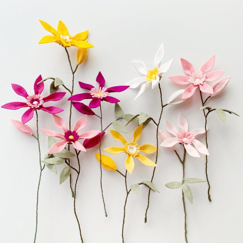 Vilten clematis maken DIY pakket & online workshop - Foto