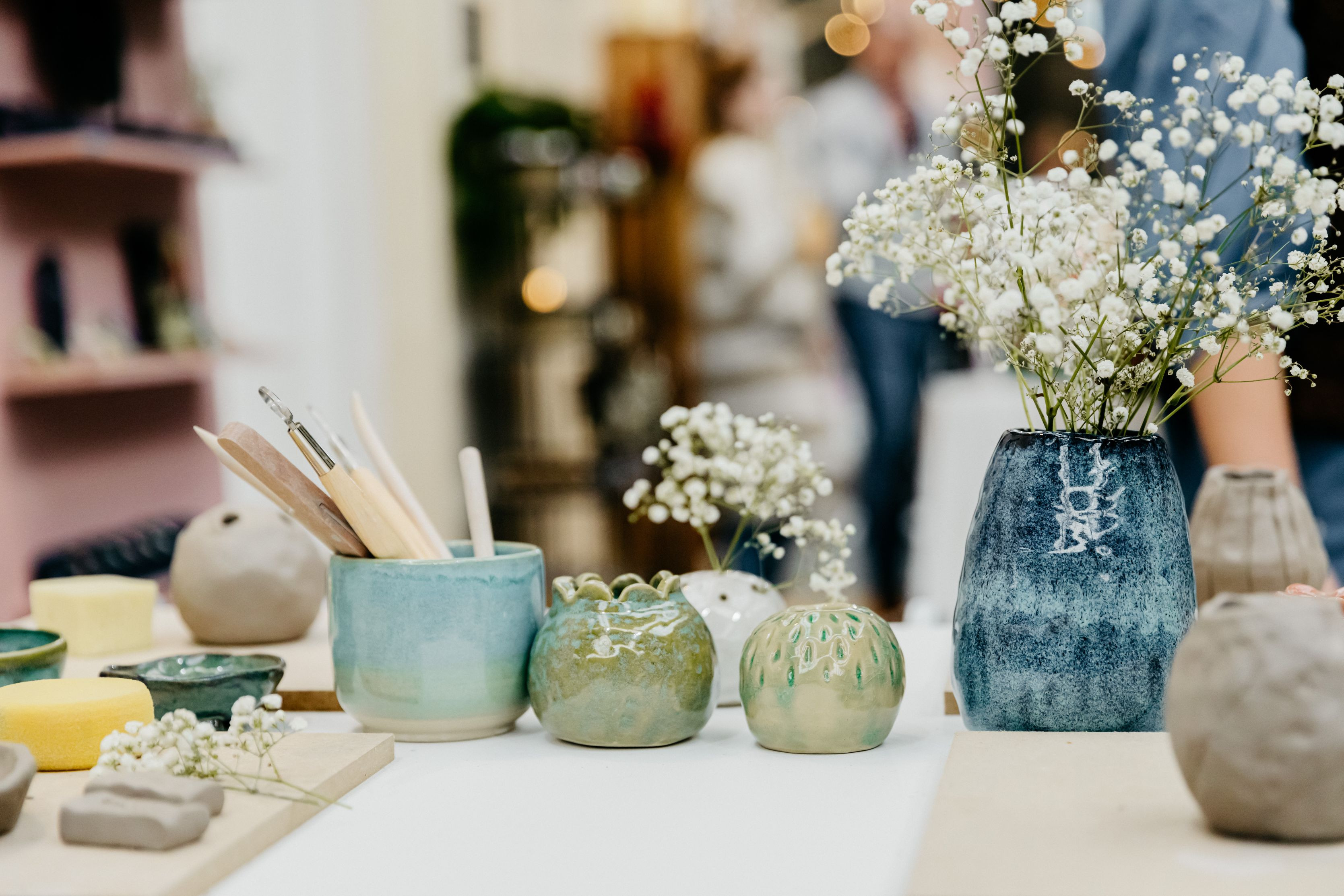 Keramiek handvormen workshop voor groepen - Foto