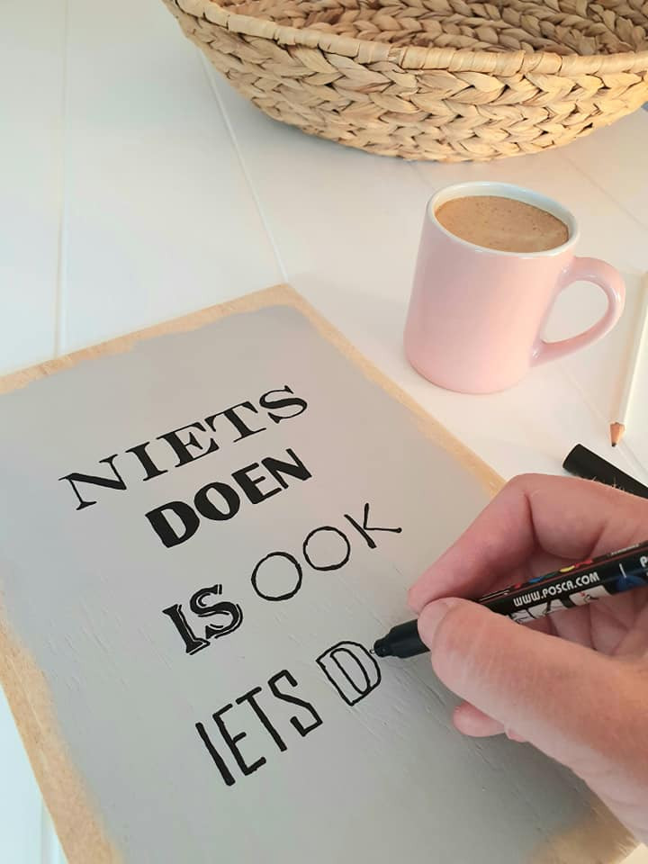 Handletteren op hout workshop - Foto