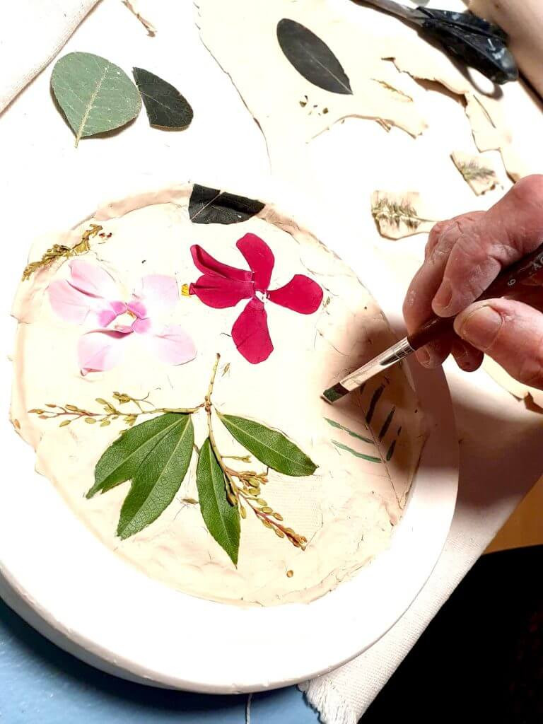 Handen in klei, hoofd tot rust - workshop keramiek - Foto