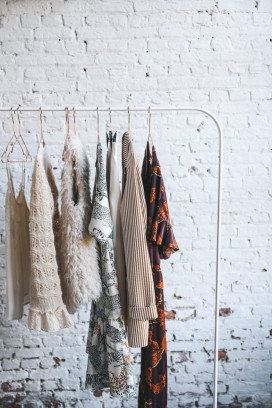 Online closet detox workshop