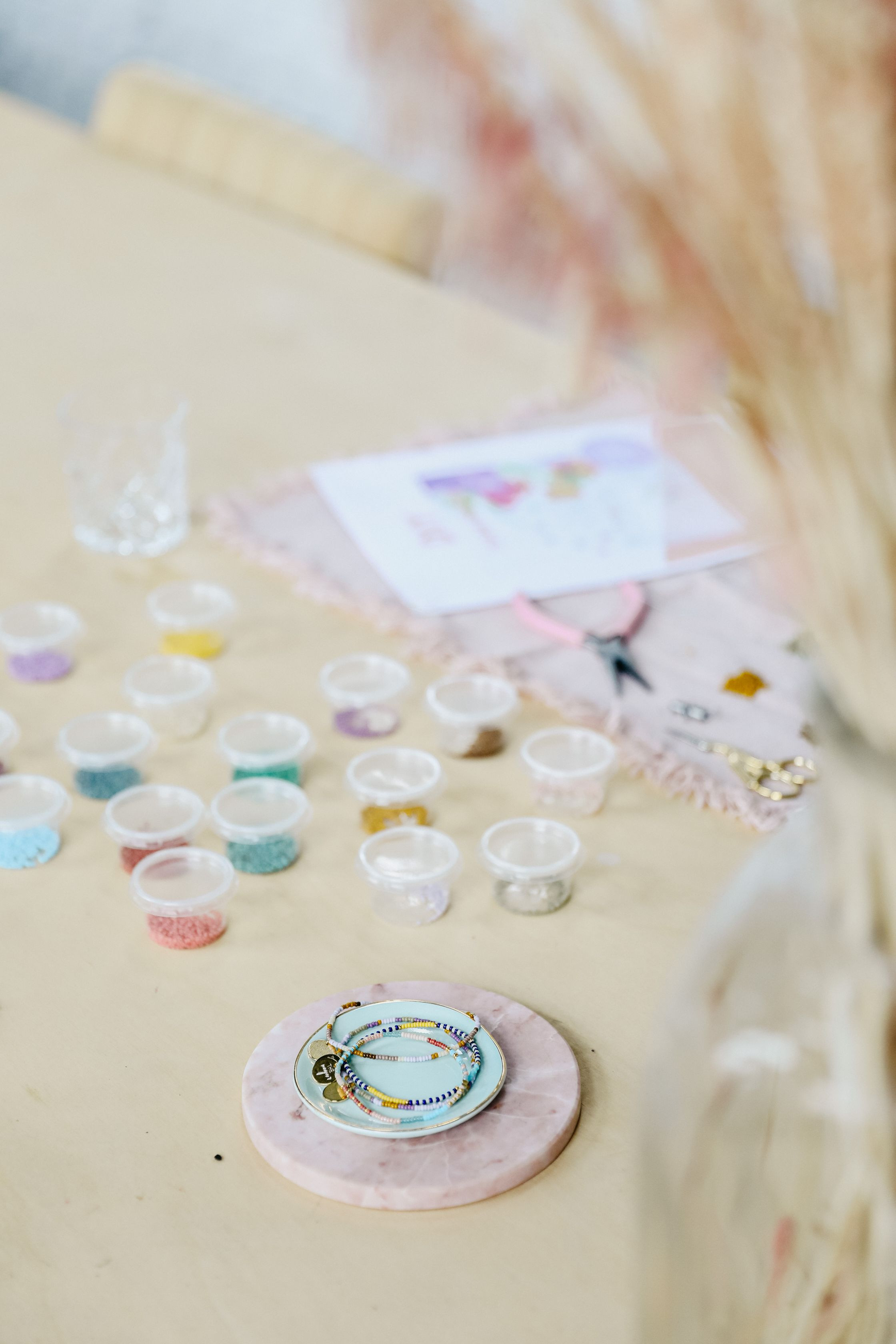 Workshop DIY box armbandjes maken - Foto