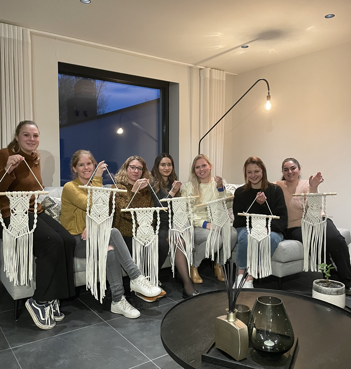 Workshop Macramé Minimalistische Muurhanger - Foto