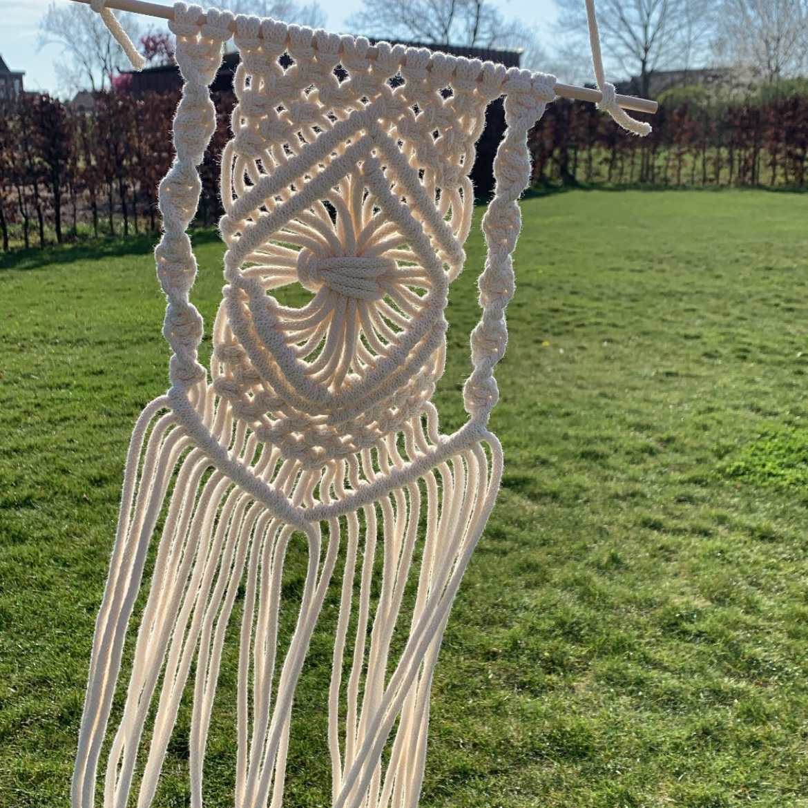 Workshop Macramé Minimalistische Muurhanger - Foto